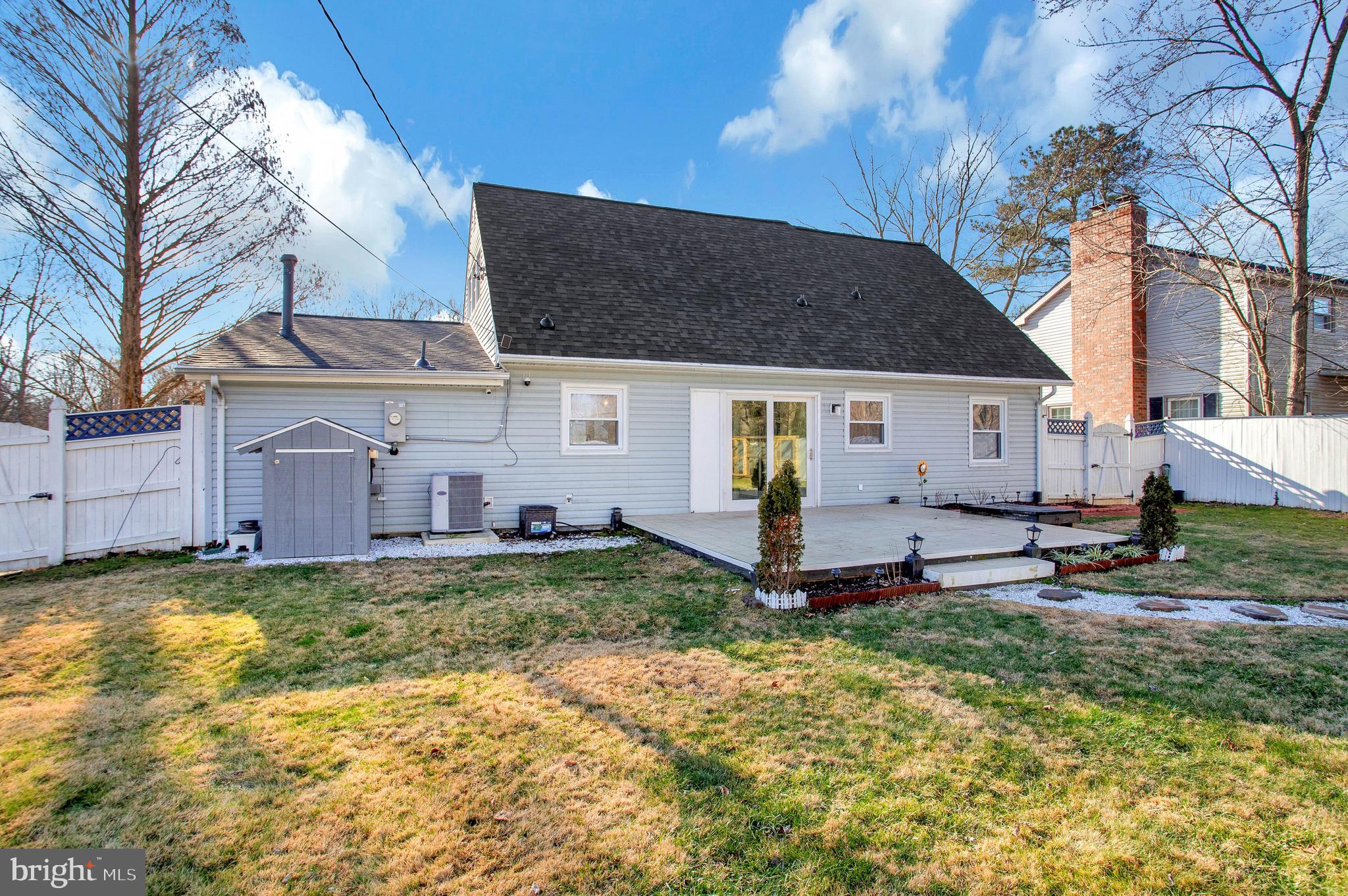 YORKTOWN AT BELAIR - Residential