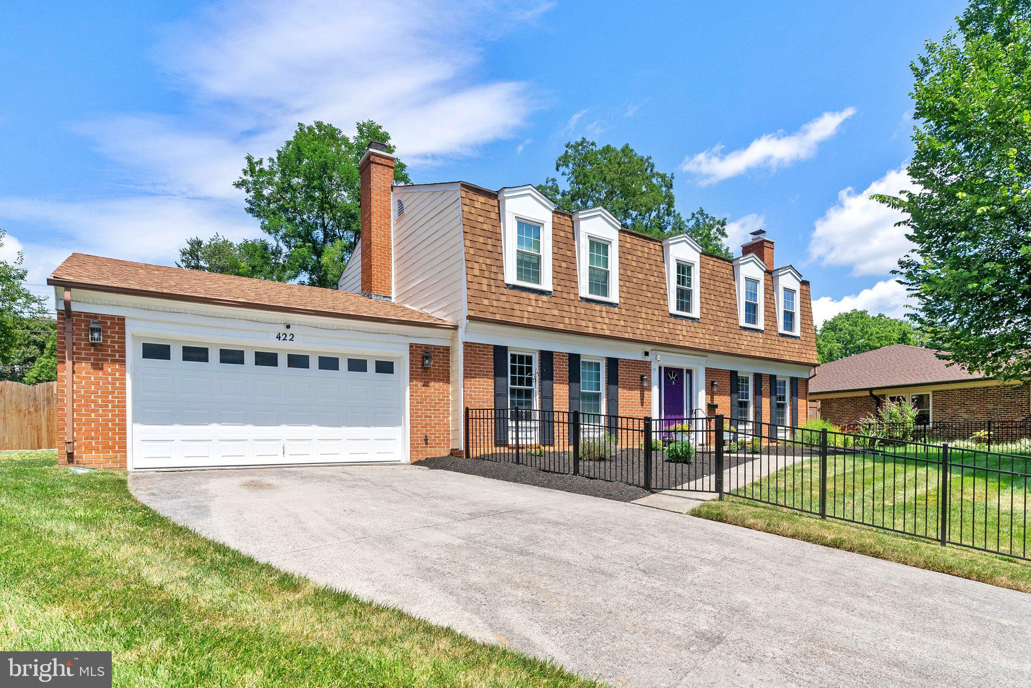 422 MOSBY DRIVE SW