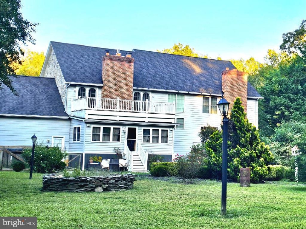 Photo of 14815 Pale Morning Place, HUGHESVILLE, MD 20637 (MLS # MDCH2047986)