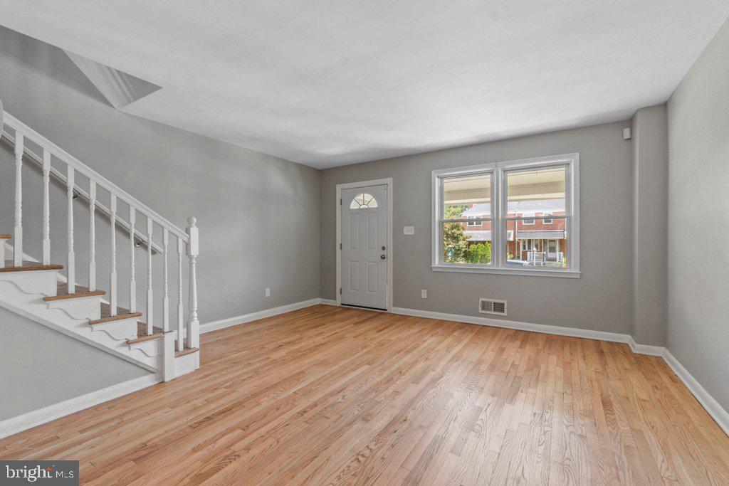 HAWTHORNE - Residential
