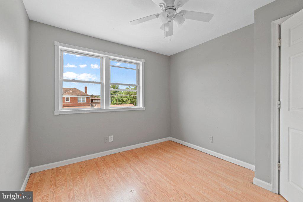 HAWTHORNE - Residential