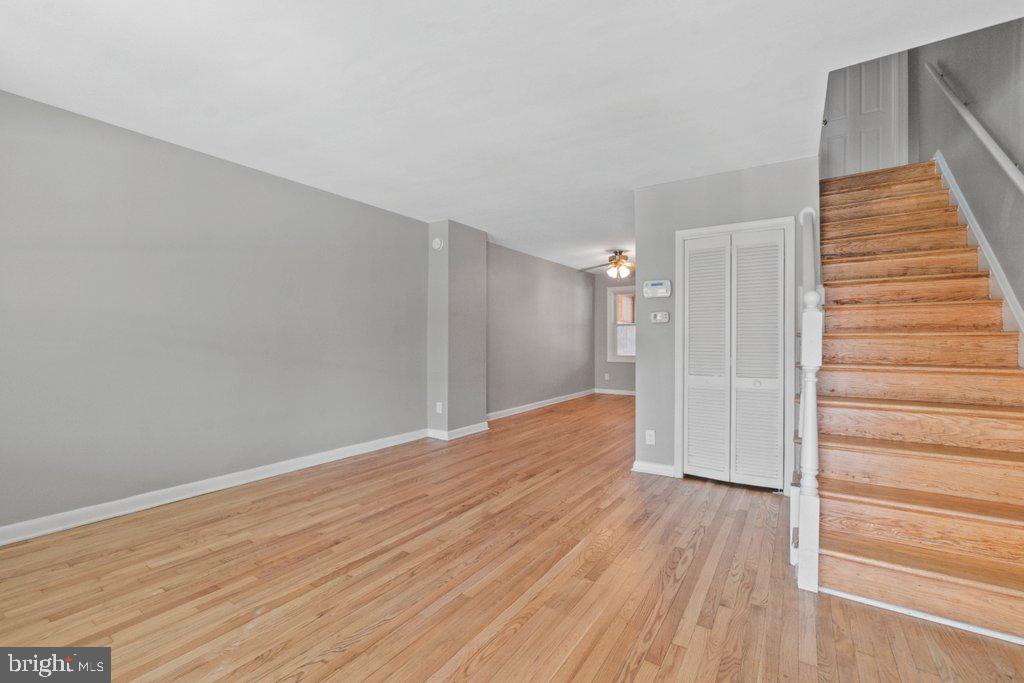 HAWTHORNE - Residential