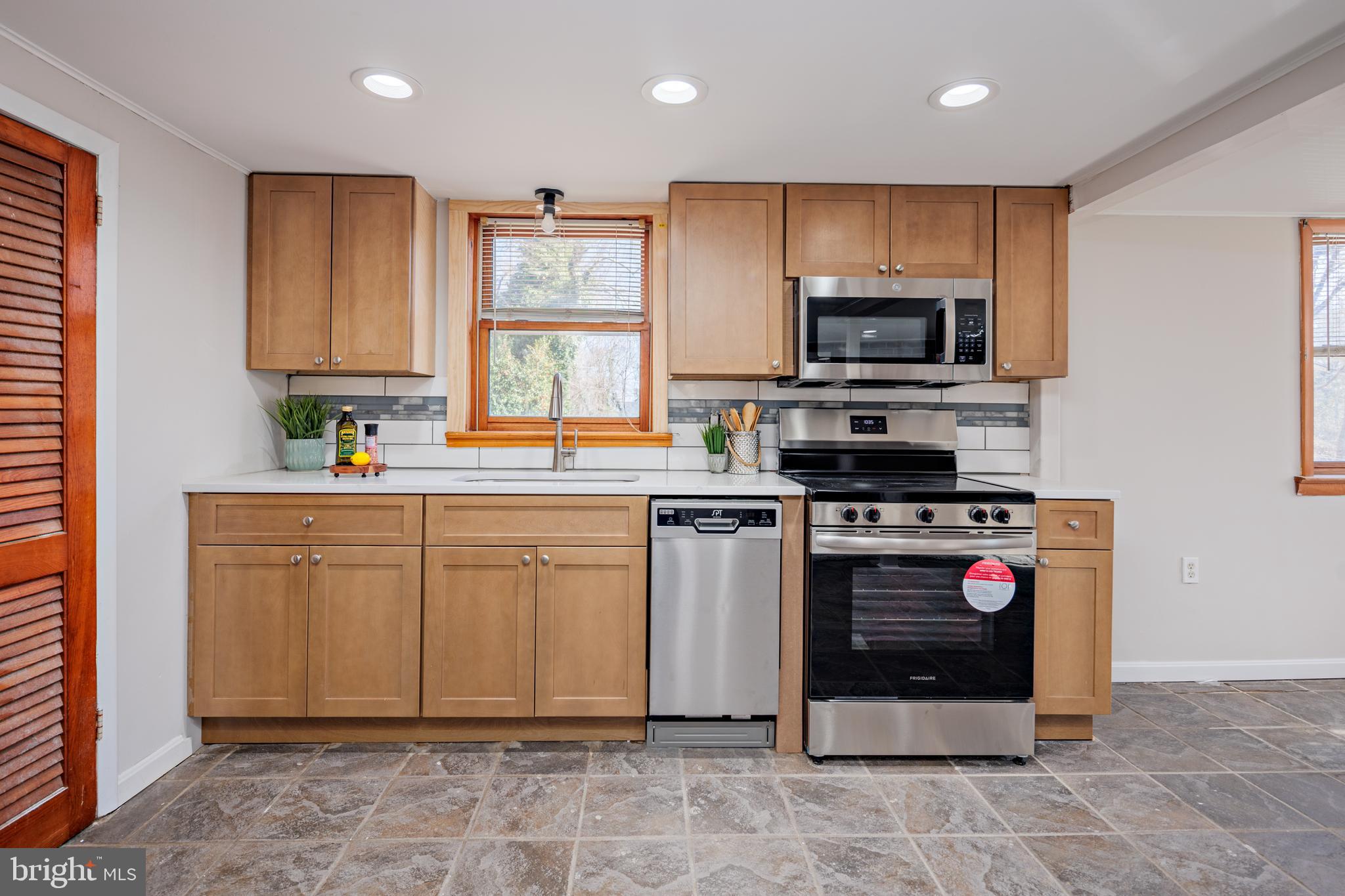 CALVERT BEACH ESTATES - Residential