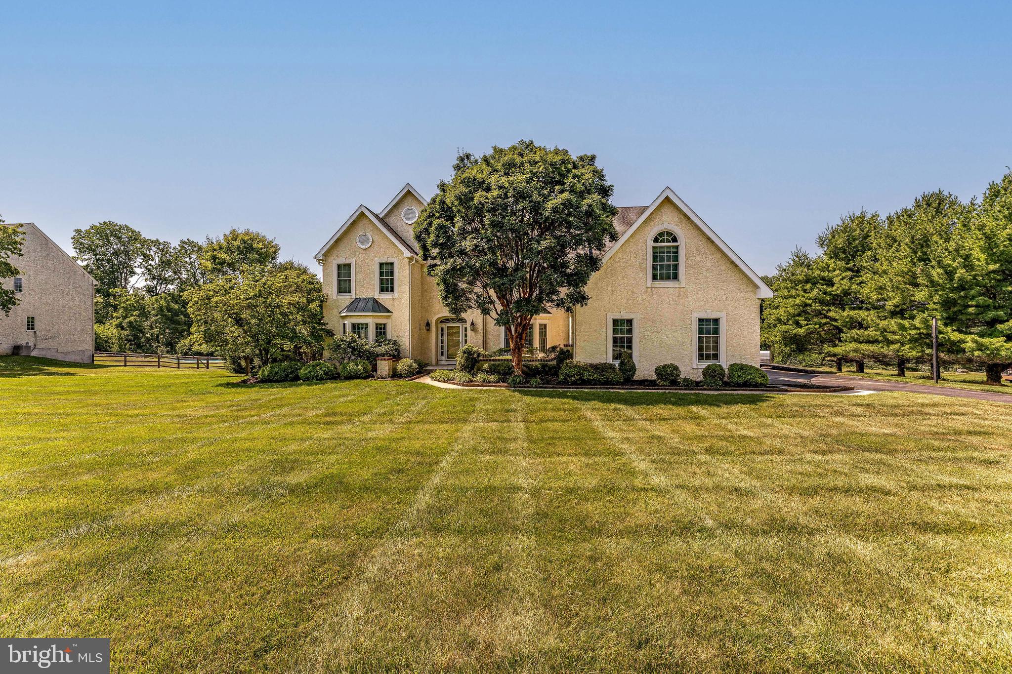 7 SUMMERHILL DRIVE