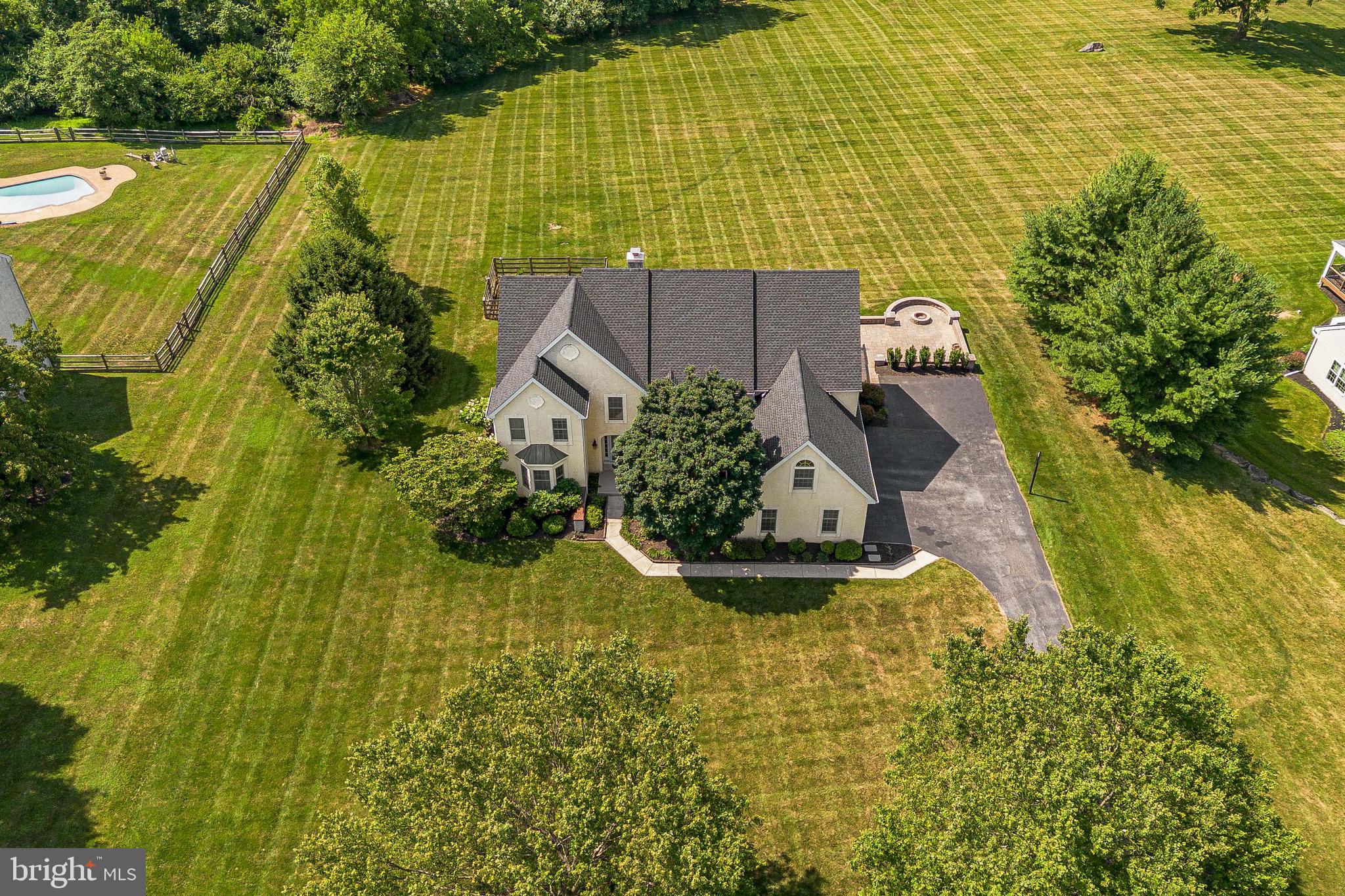 7 SUMMERHILL DRIVE