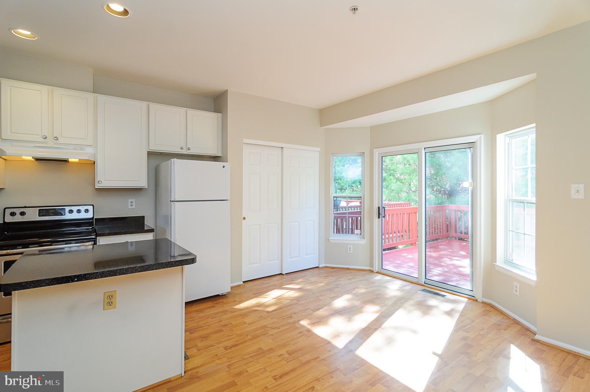 8459 GOLD SUNSET WAY