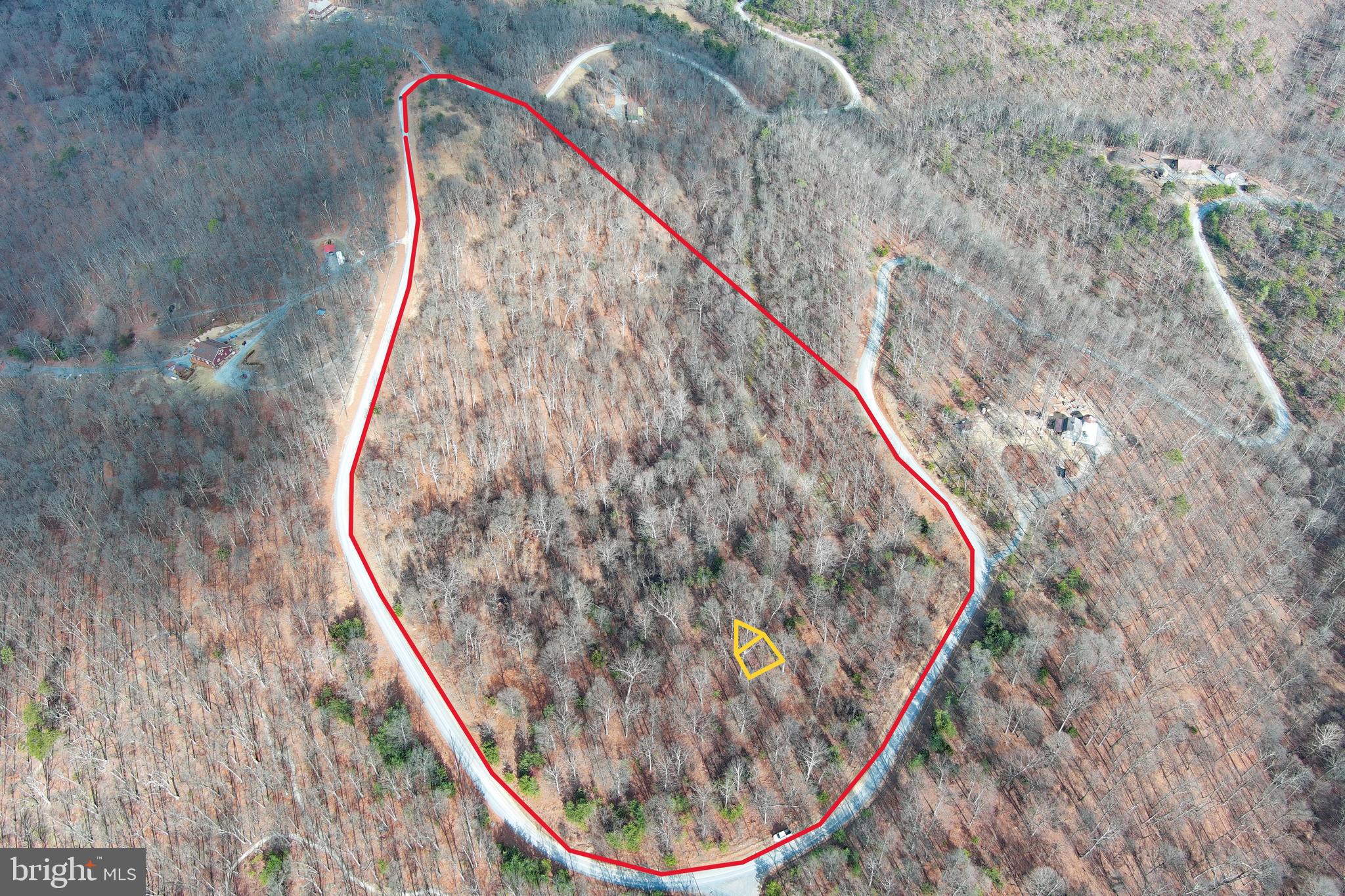 BLUFFS ON THE POTOMAC - Land