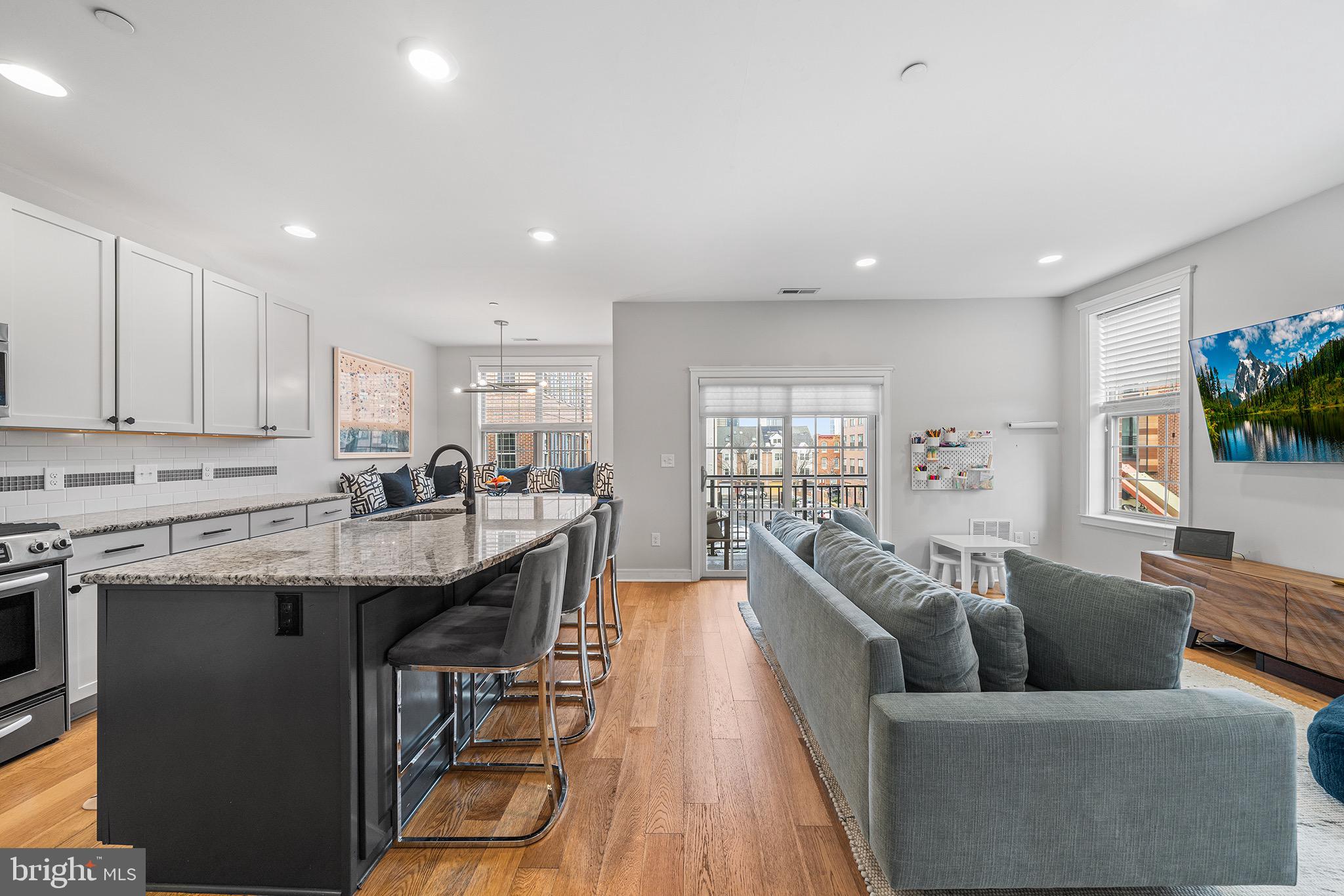 GRADUATE HOSPITAL - Residential