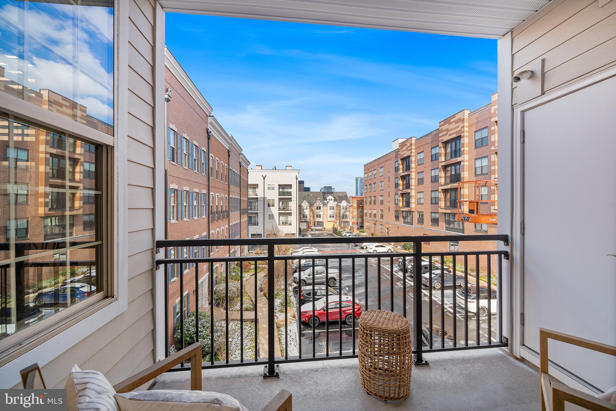 GRADUATE HOSPITAL - Residential