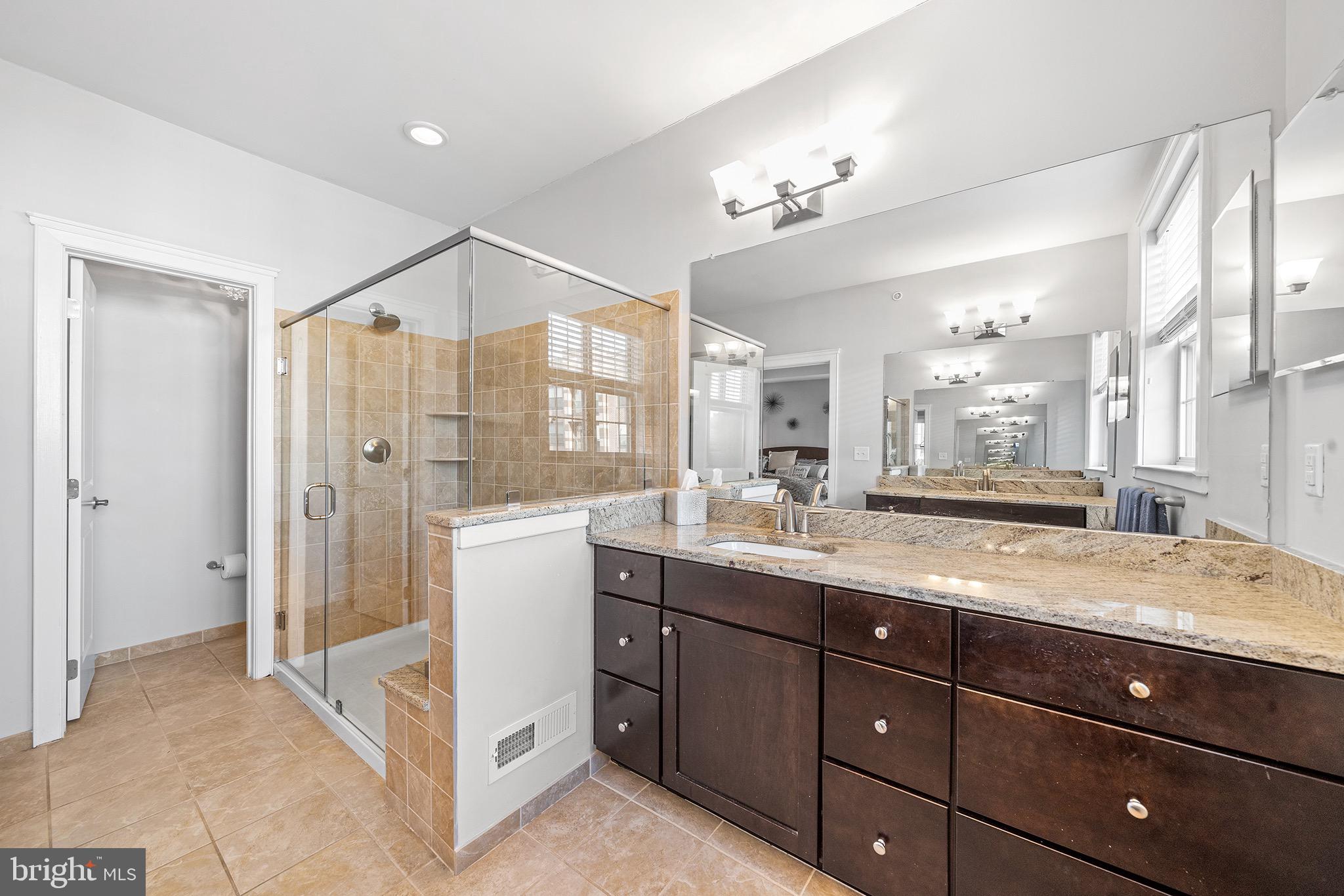 GRADUATE HOSPITAL - Residential