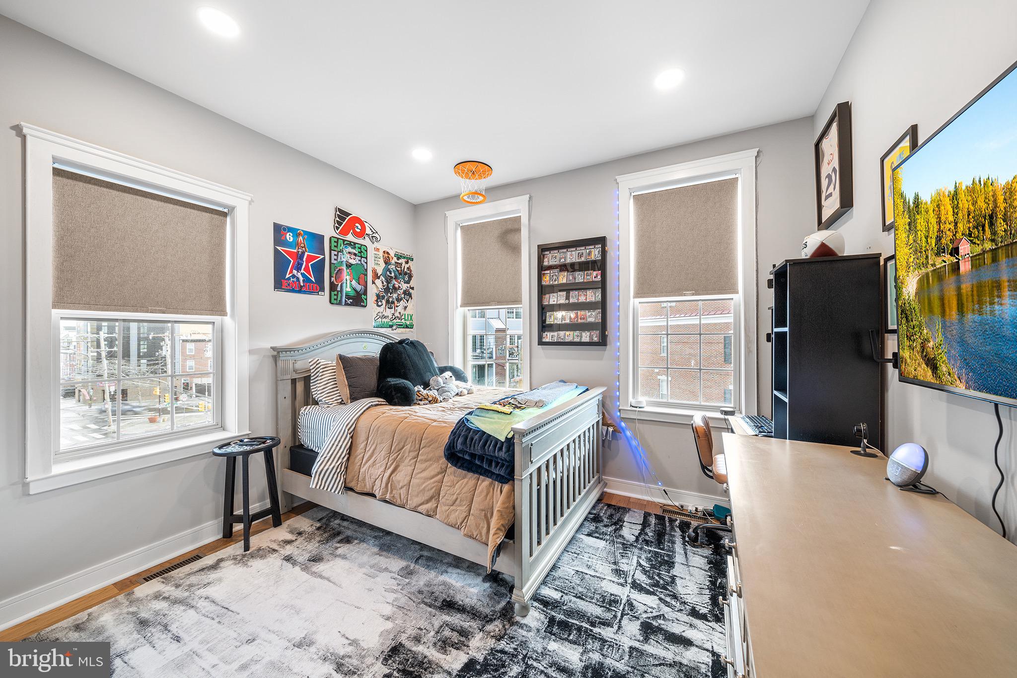 GRADUATE HOSPITAL - Residential