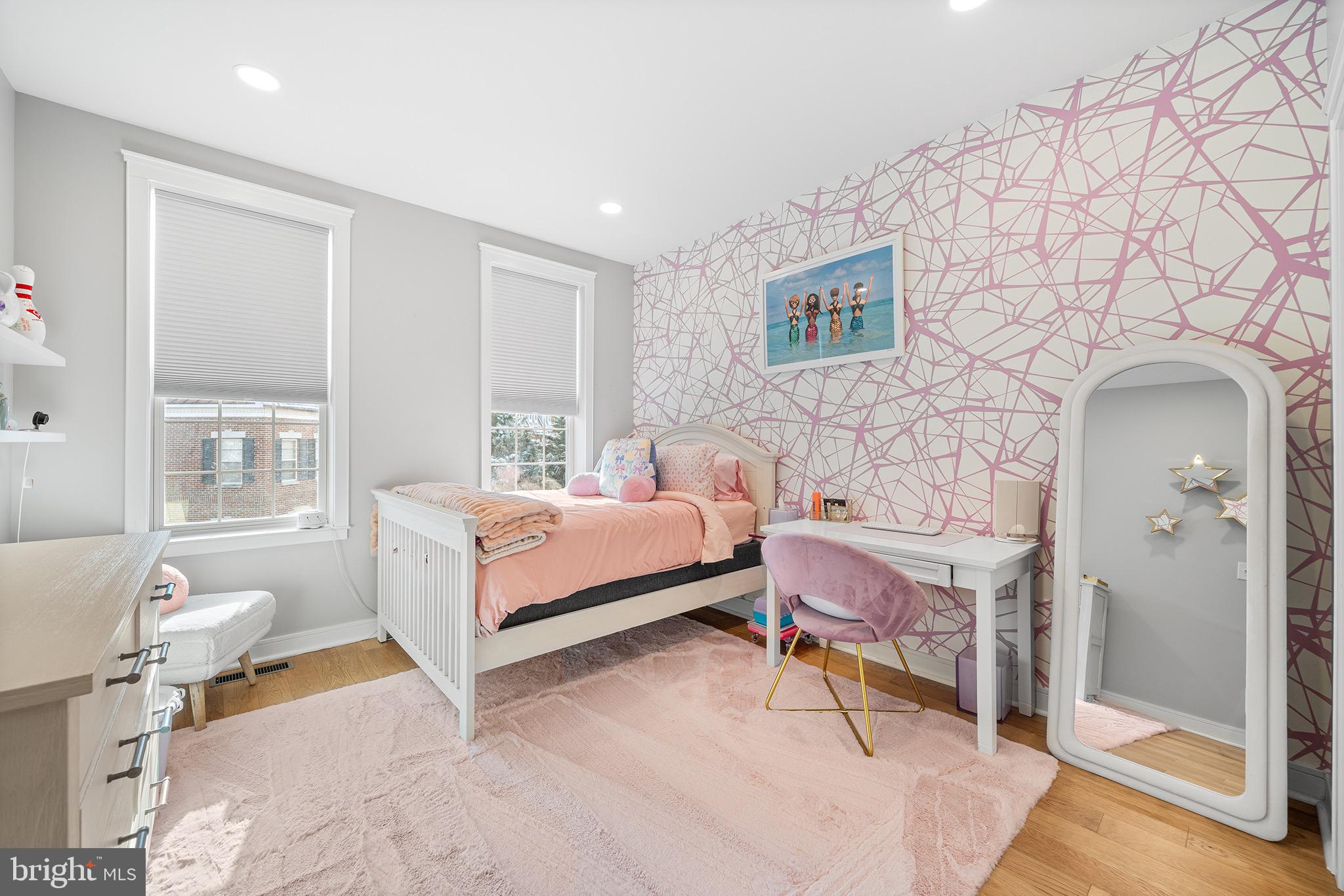 GRADUATE HOSPITAL - Residential