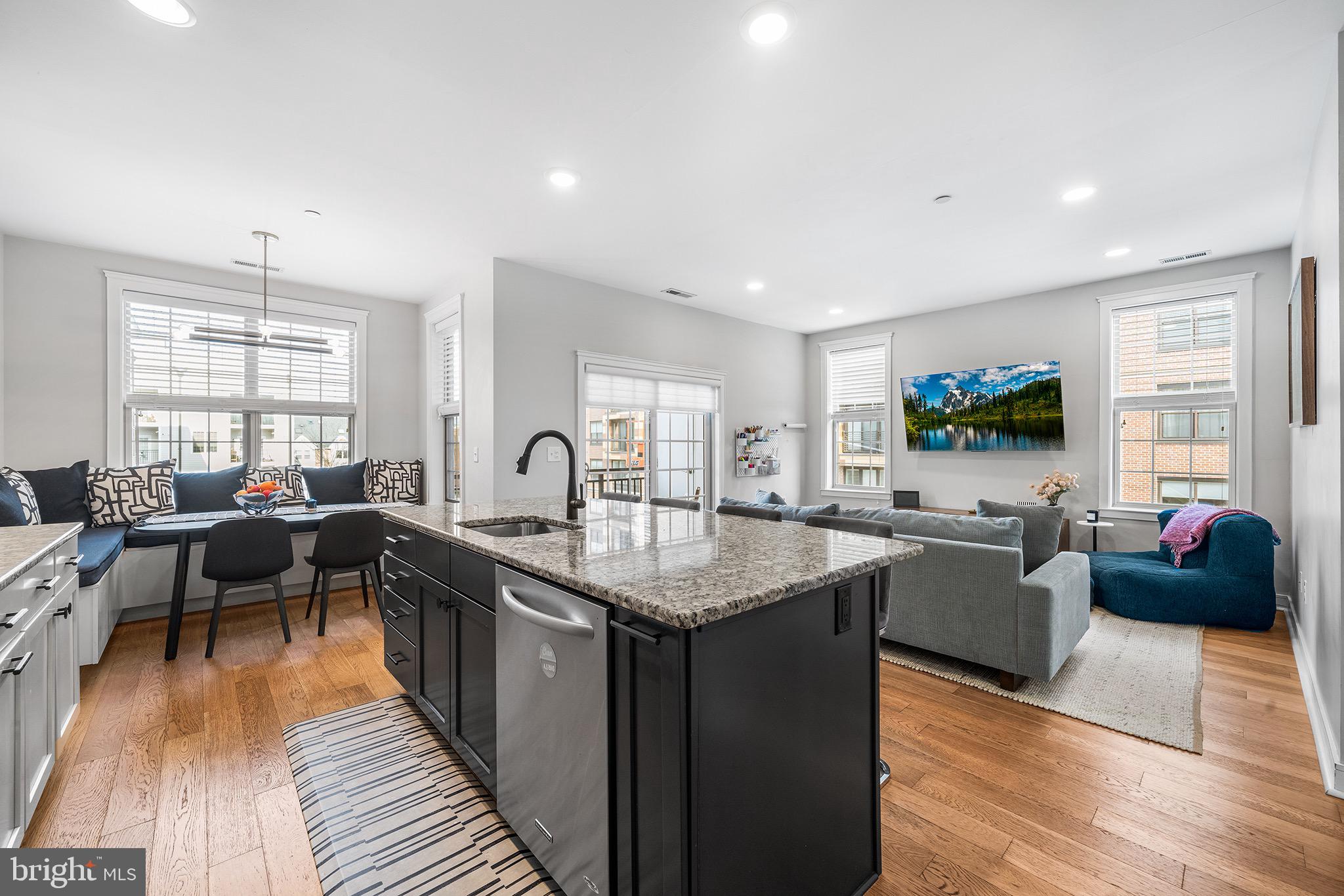 GRADUATE HOSPITAL - Residential