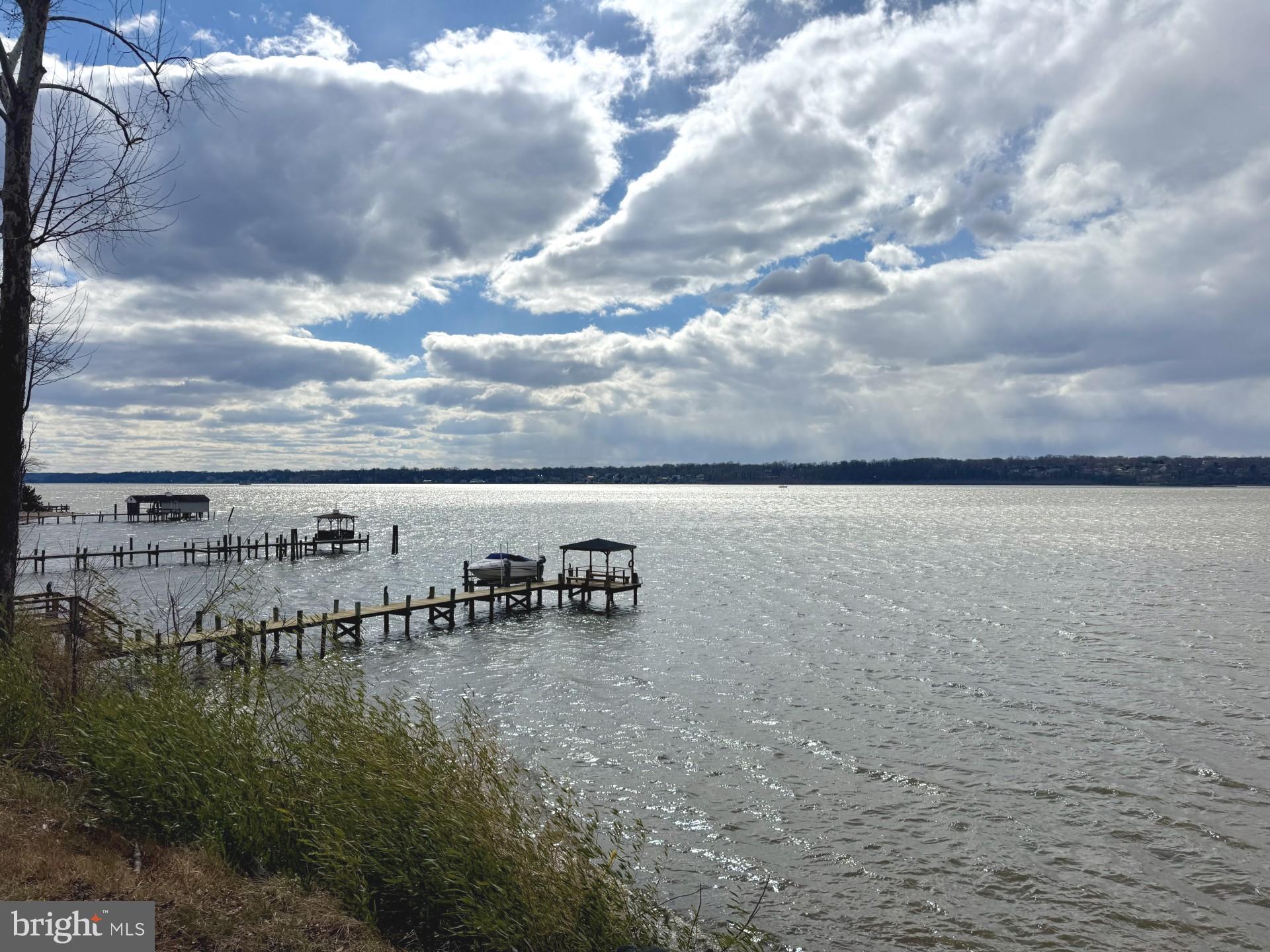 TREASURE COVE - Residential