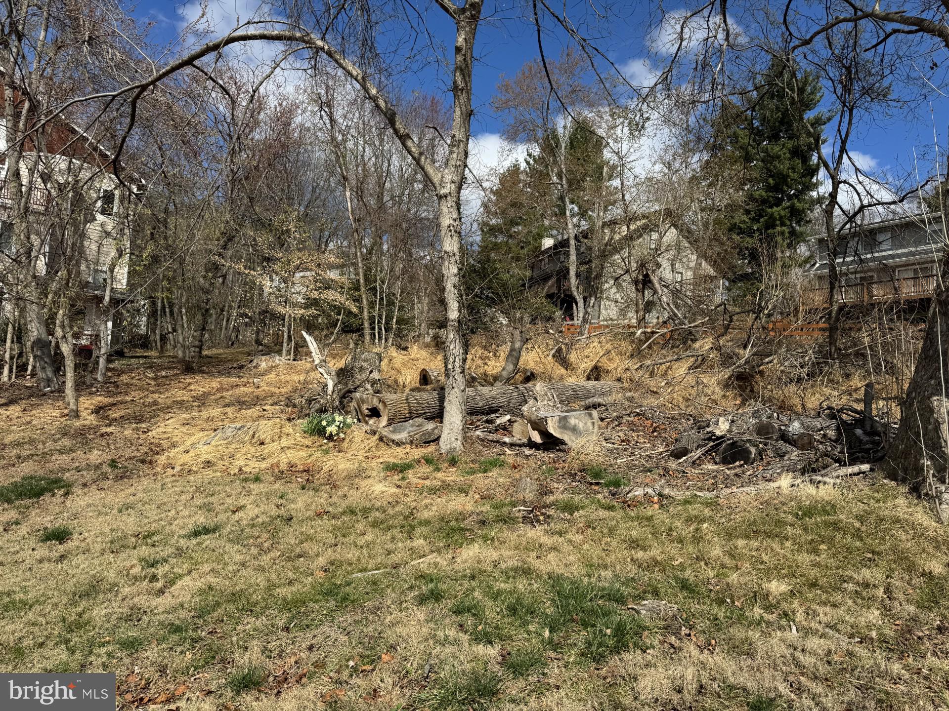 TREASURE COVE - Residential