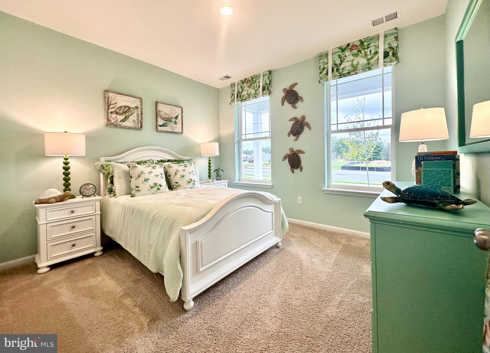 9108 GOLDEN POND COURT