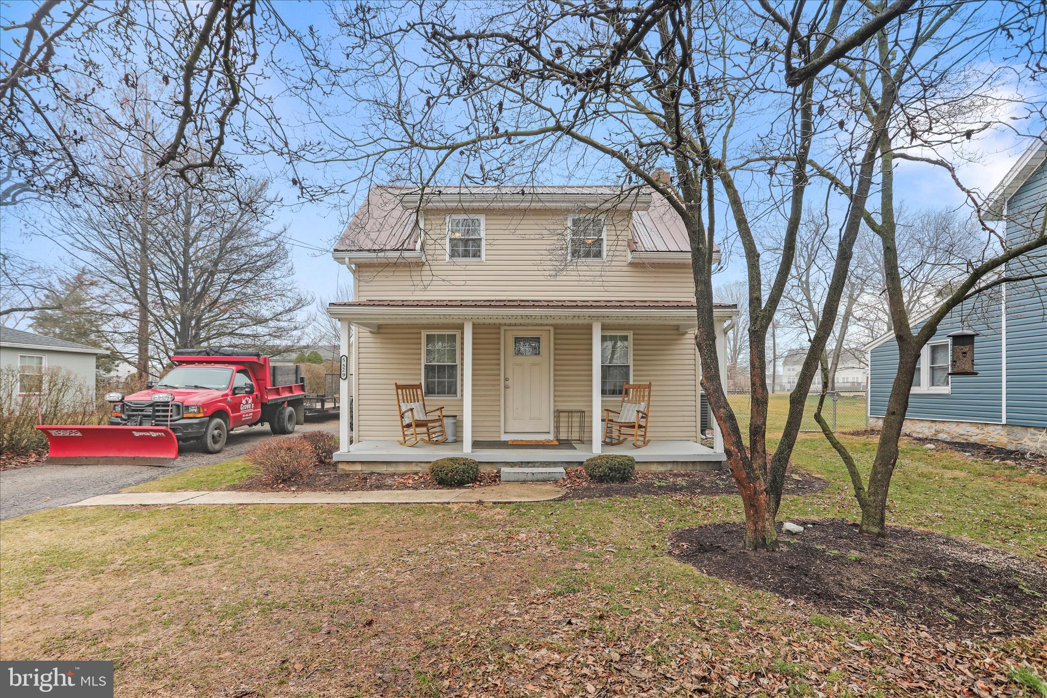 5529 GREENVILLAGE ROAD