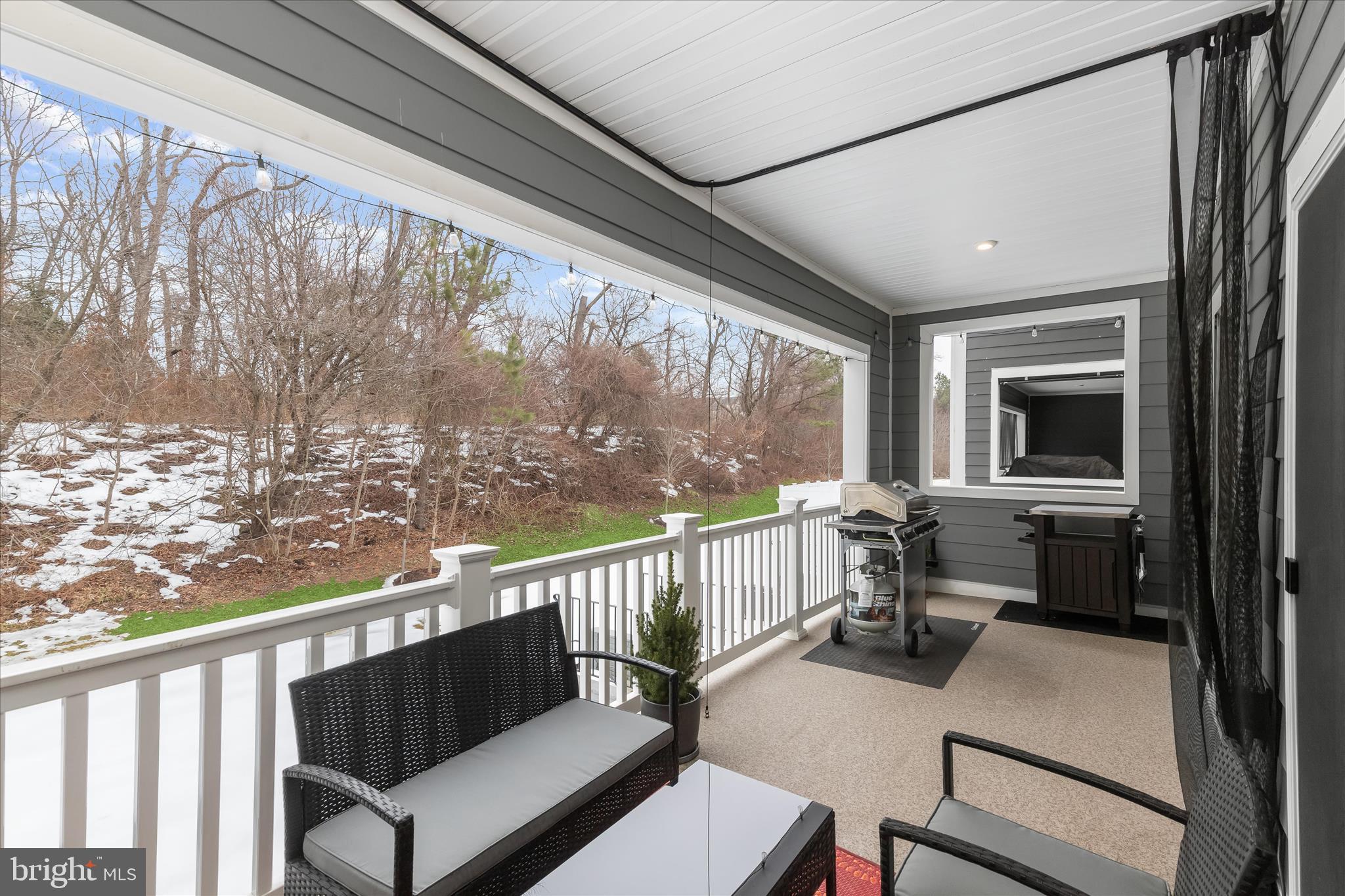 GREENLEIGH AT CROSSROADS - Residential