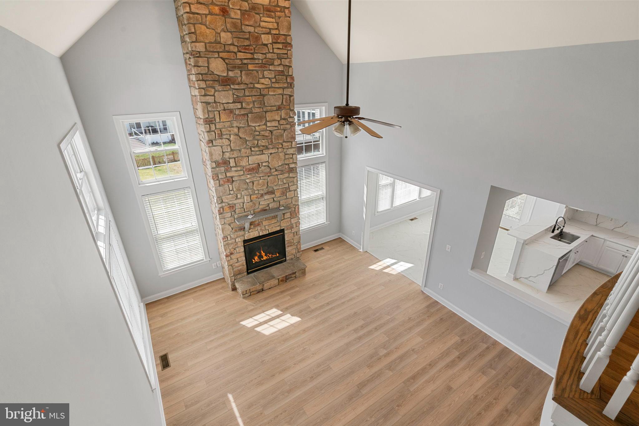 LANSDOWNE ON THE POTOMAC - Residential