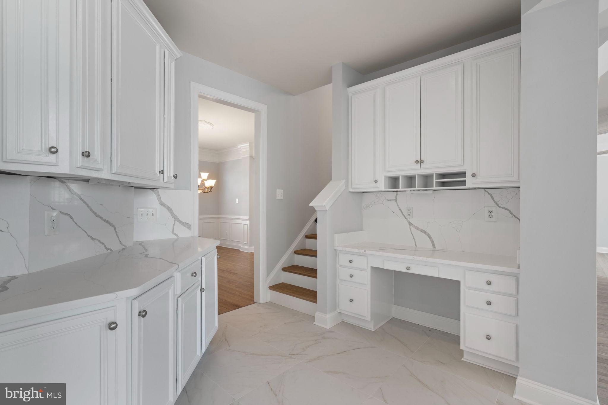 LANSDOWNE ON THE POTOMAC - Residential