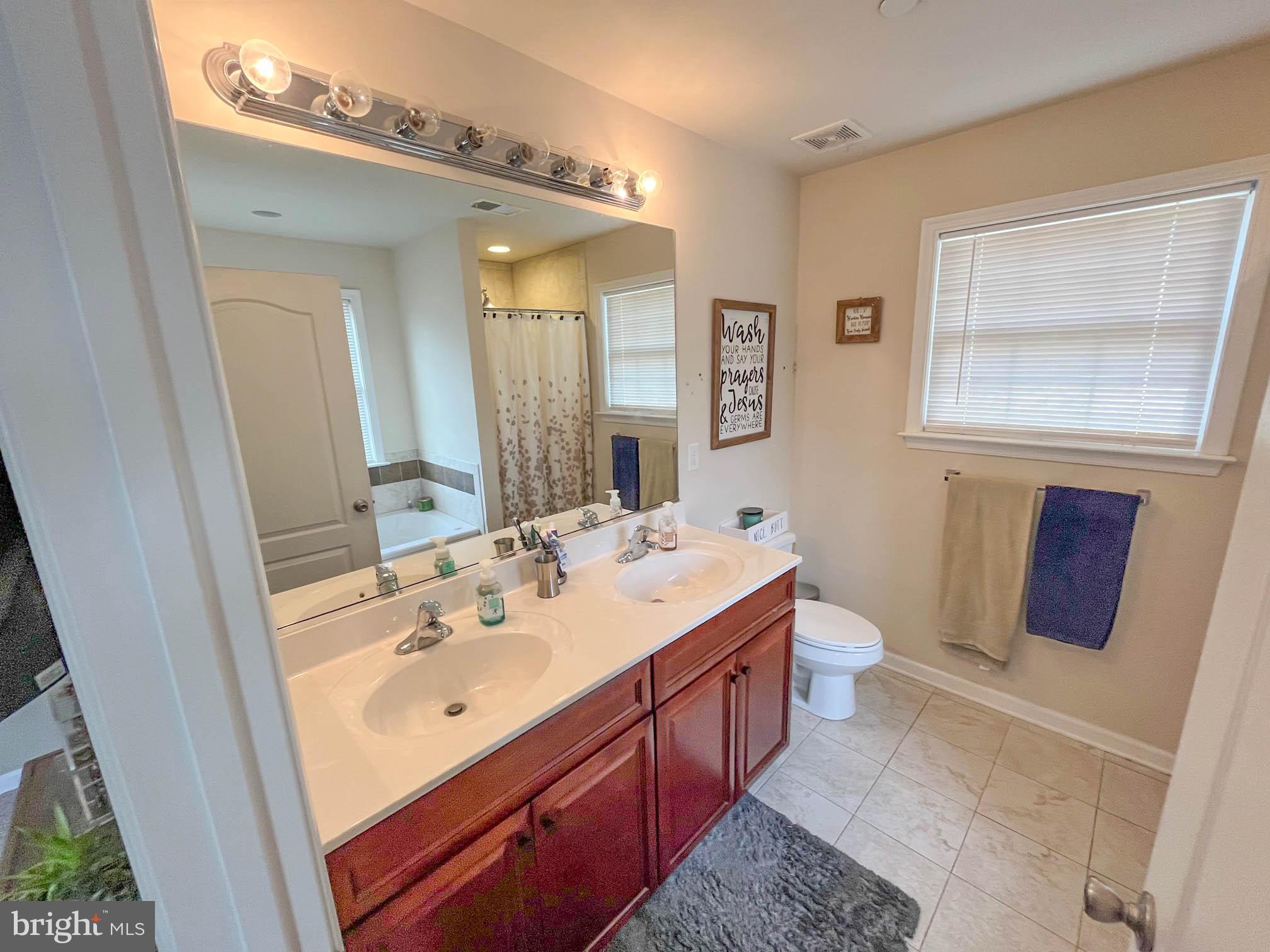 PINE COVE - Residential