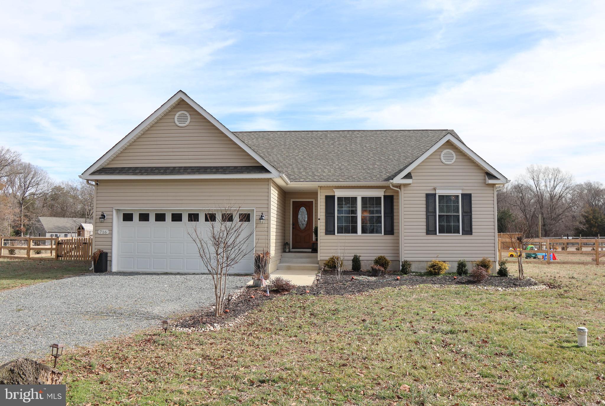 PINE COVE - Residential