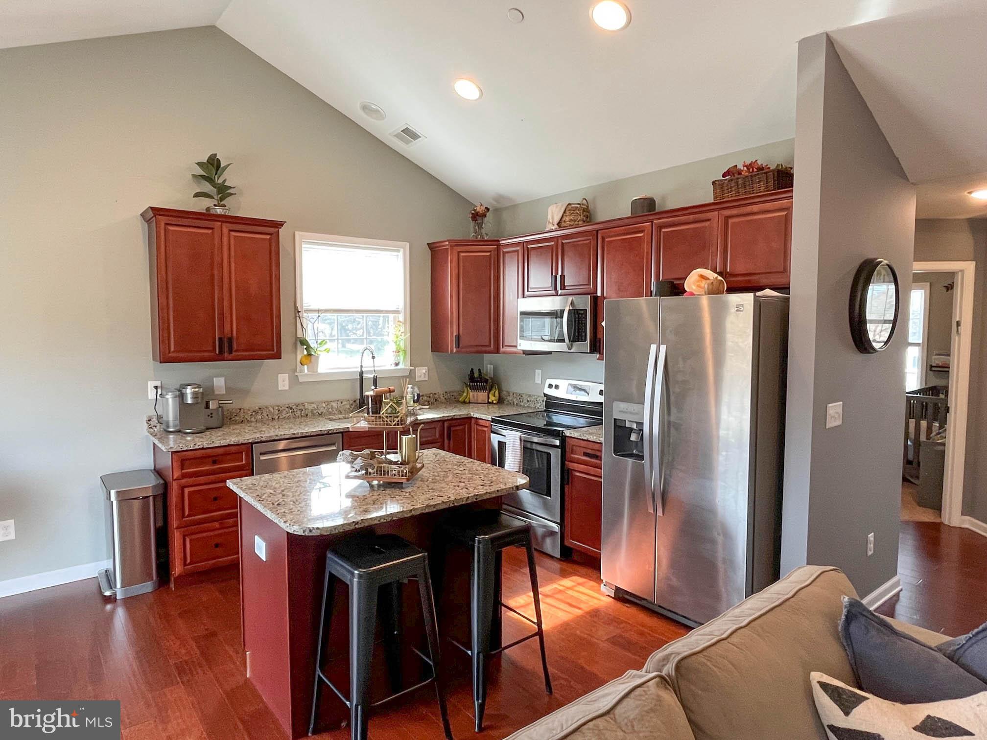 PINE COVE - Residential