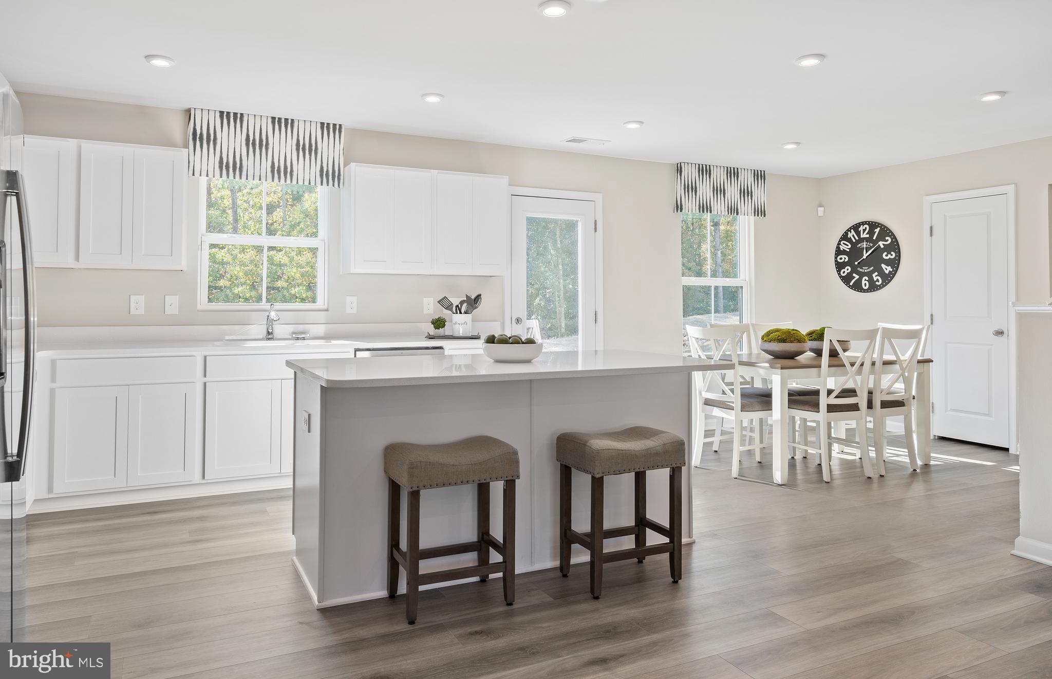 CARDINAL POINTE - Residential