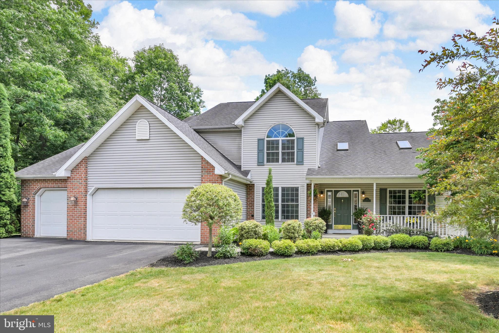 13 TALL OAKS DRIVE
