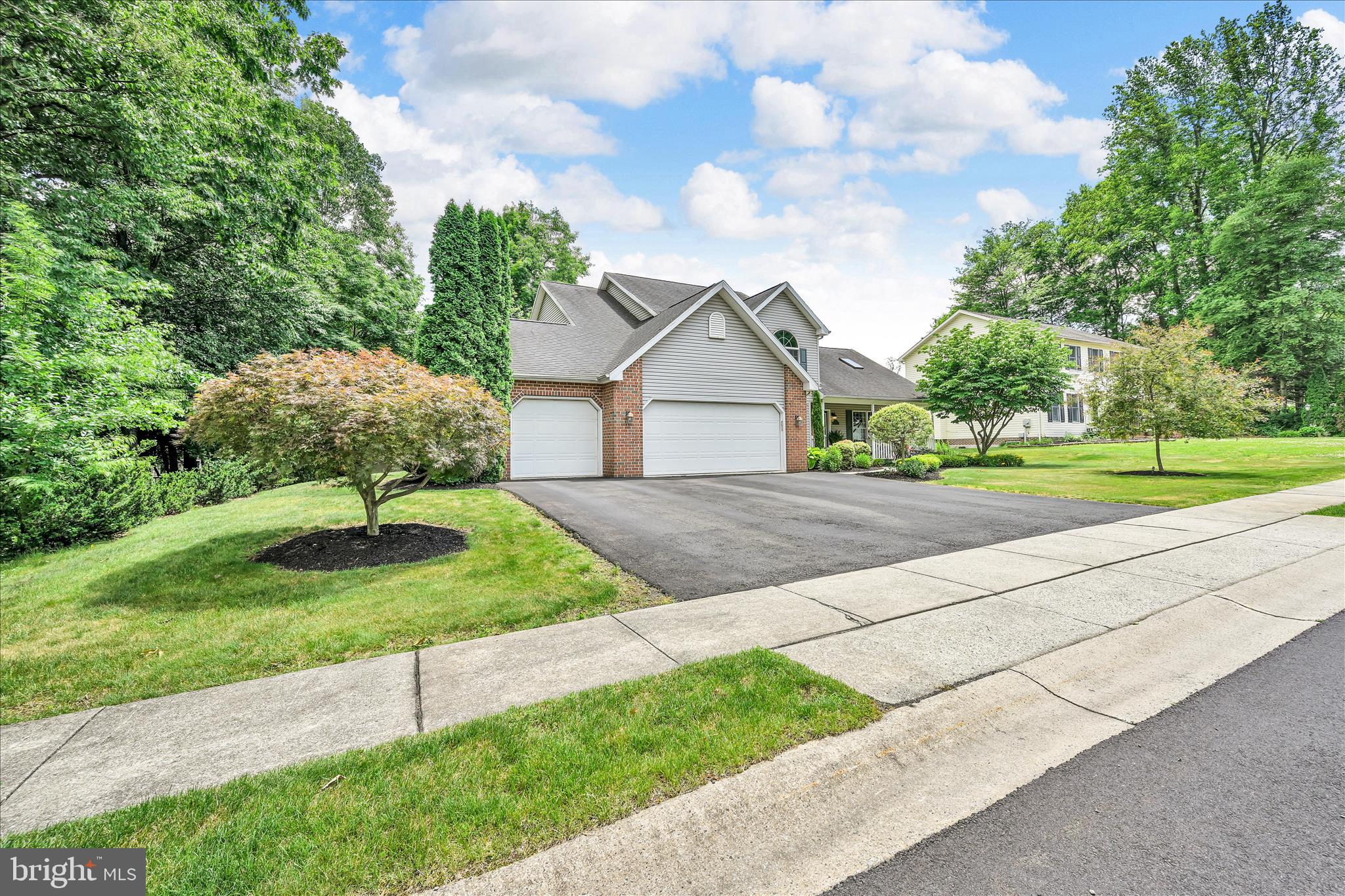 13 TALL OAKS DRIVE