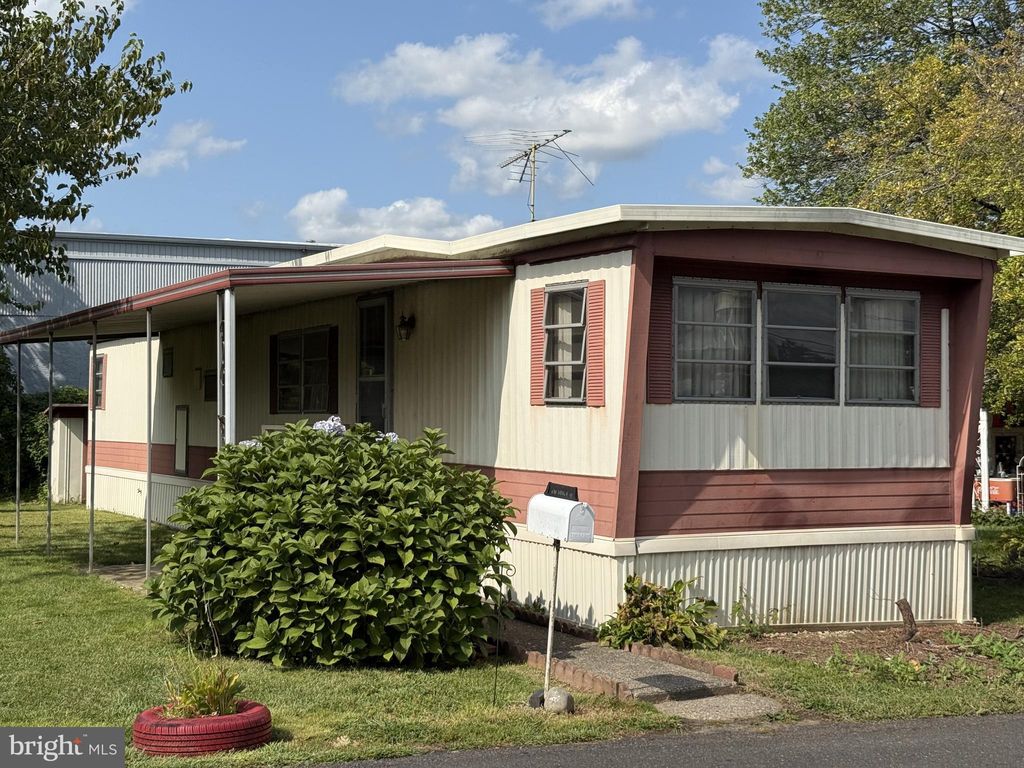 Photo of 111 Hoover Drive, FAIRLESS HILLS, PA 19030 (MLS # PABU2105038)