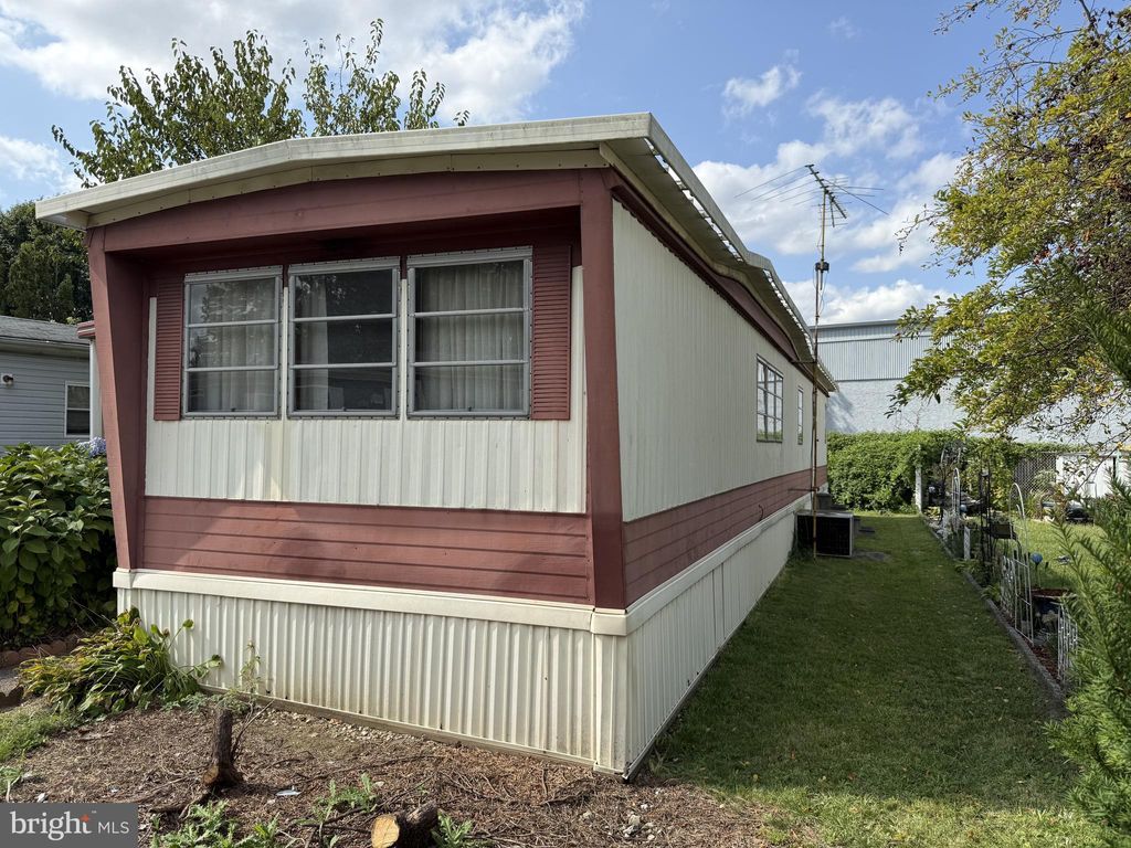 Photo of 111 Hoover Drive, FAIRLESS HILLS, PA 19030 (MLS # PABU2105038)