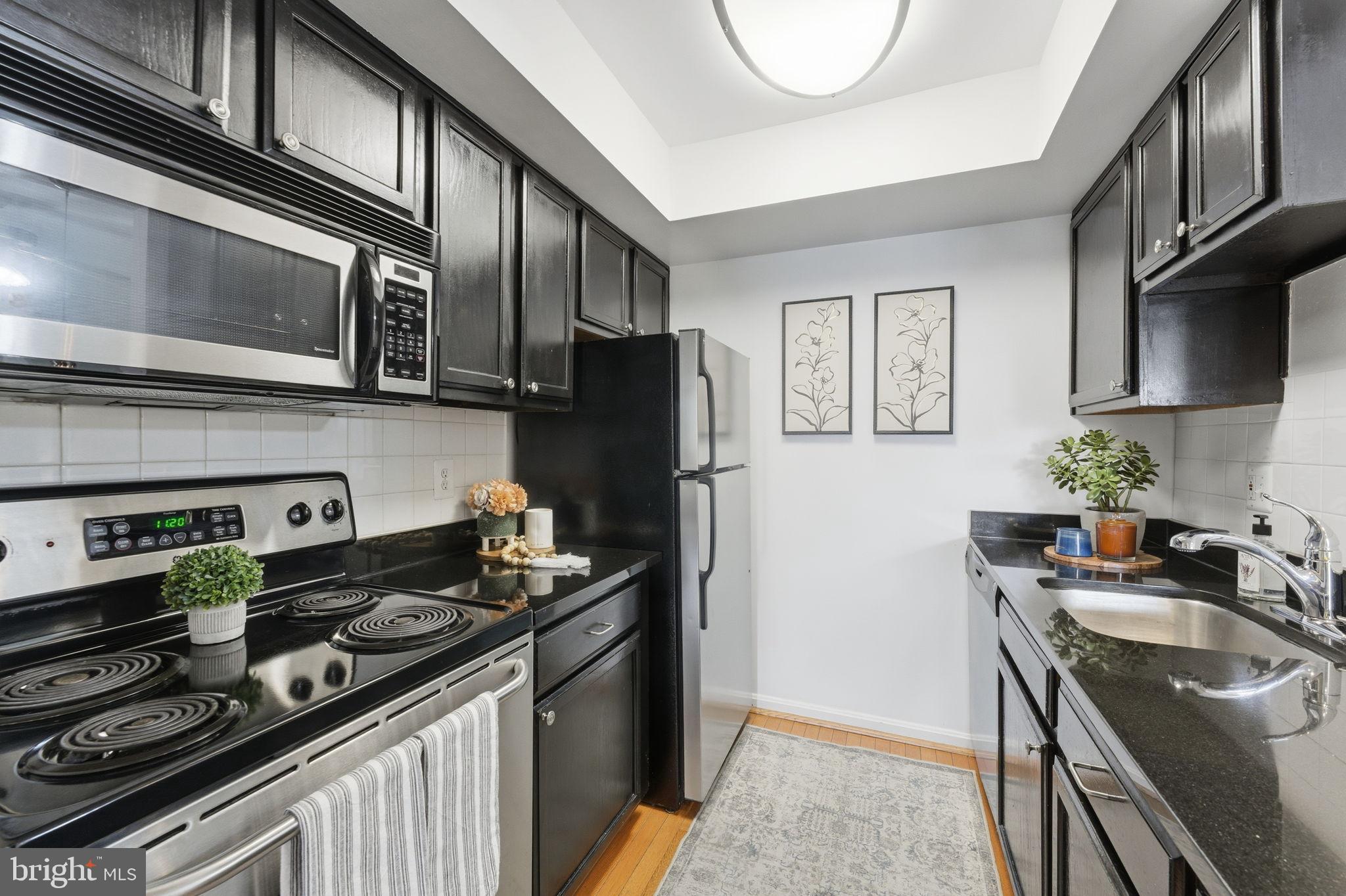 MADISON RIDGE WEST - Residential