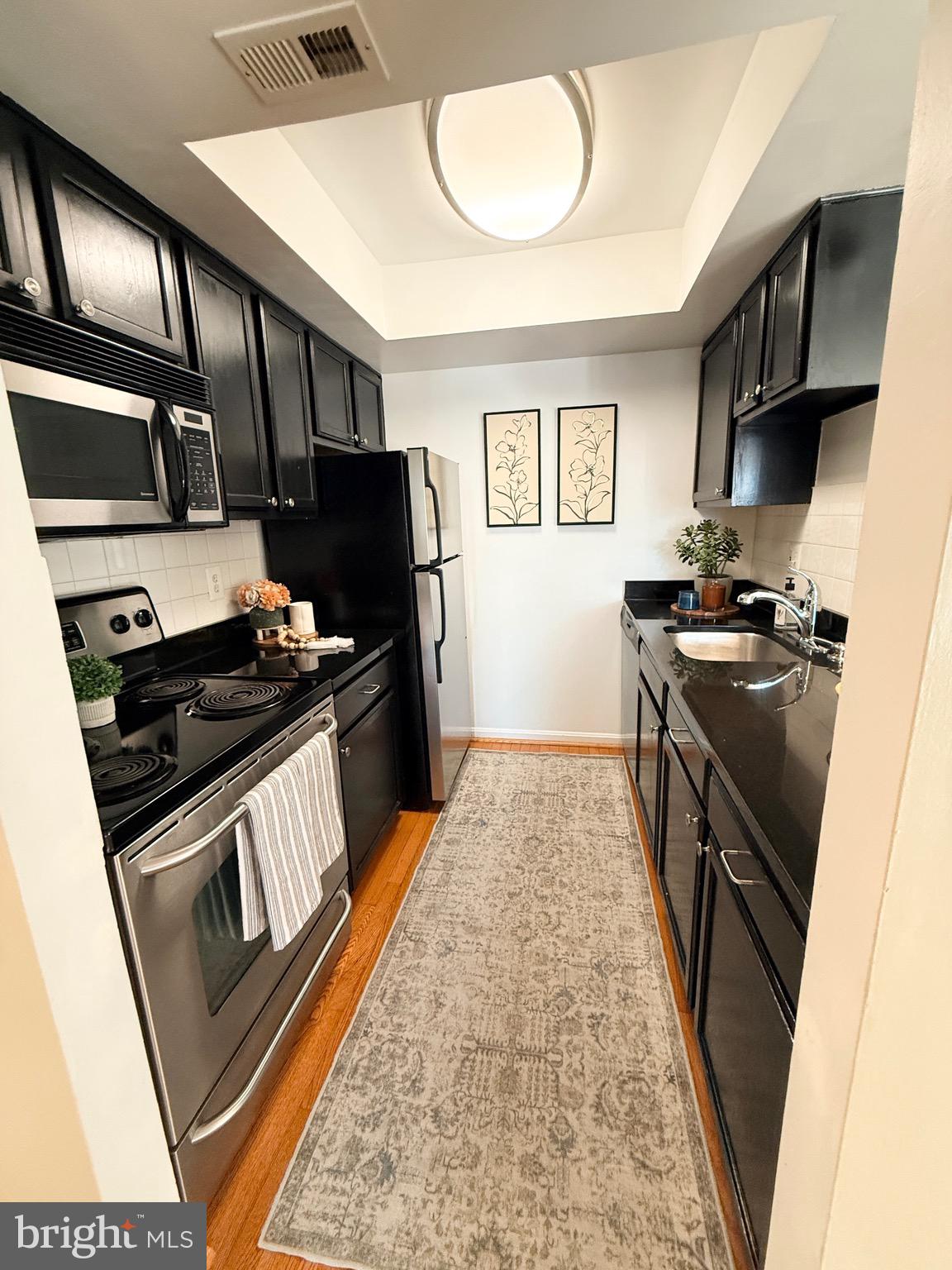 MADISON RIDGE WEST - Residential