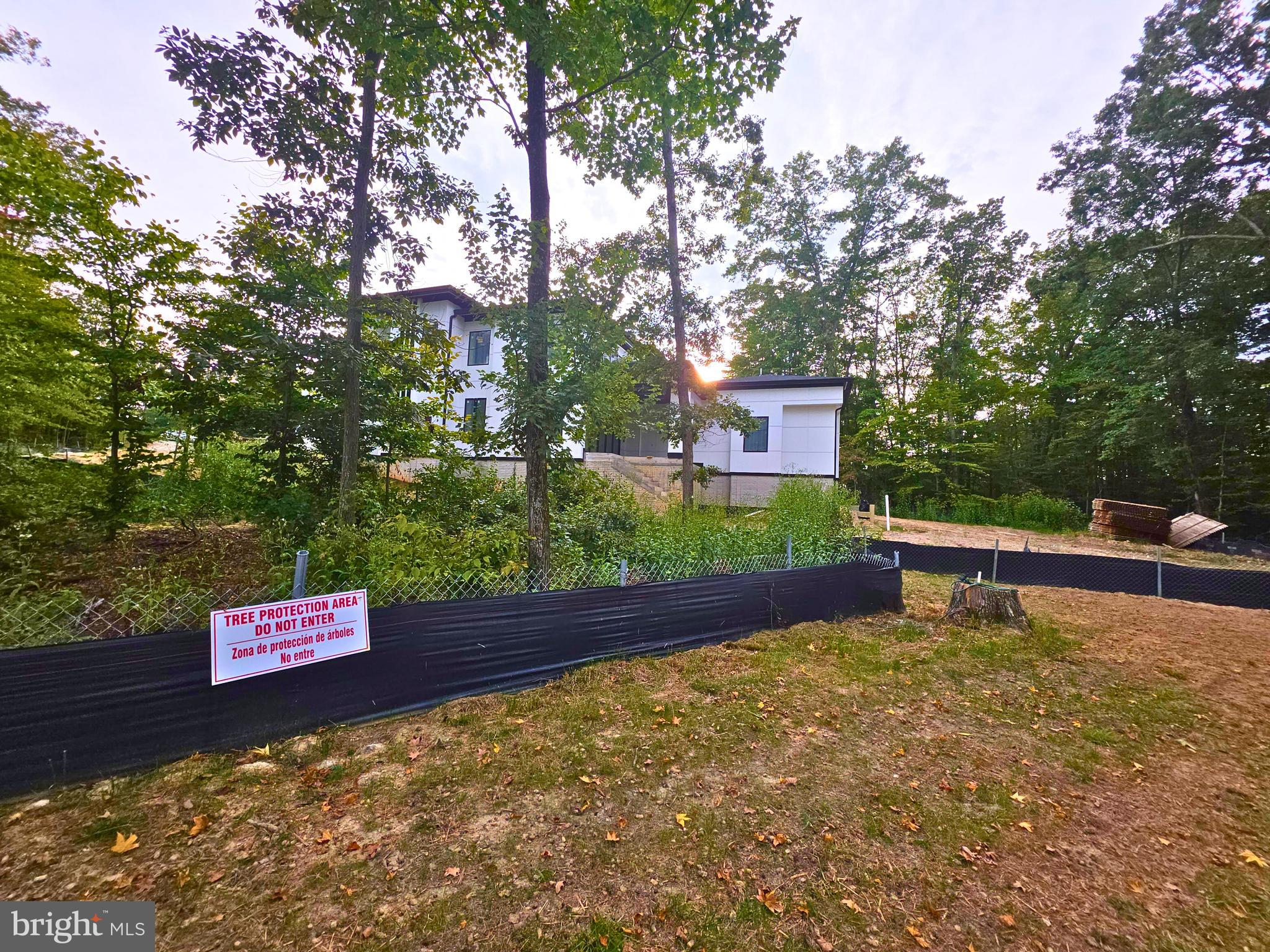 8811 OX ROAD