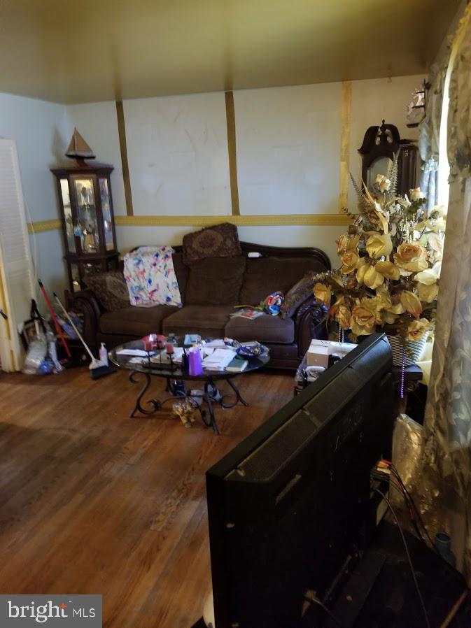 CAPITOL HEIGHTS - Residential