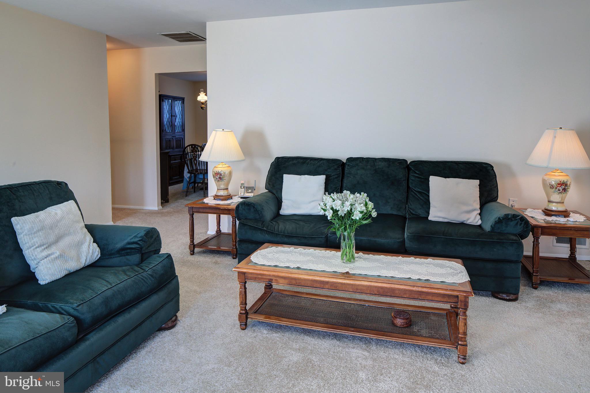 THE PROVINCES - Residential