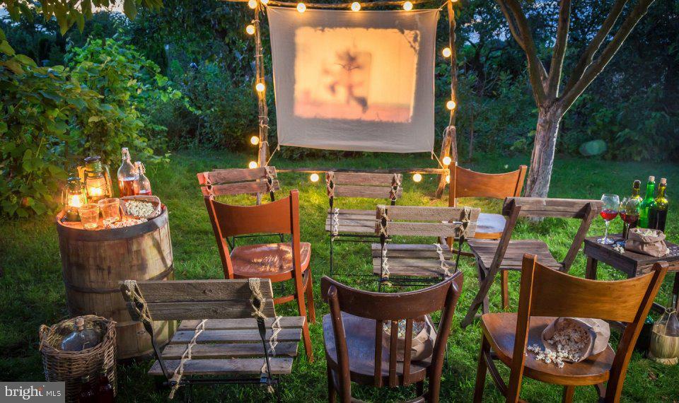 THE PROVINCES - Residential