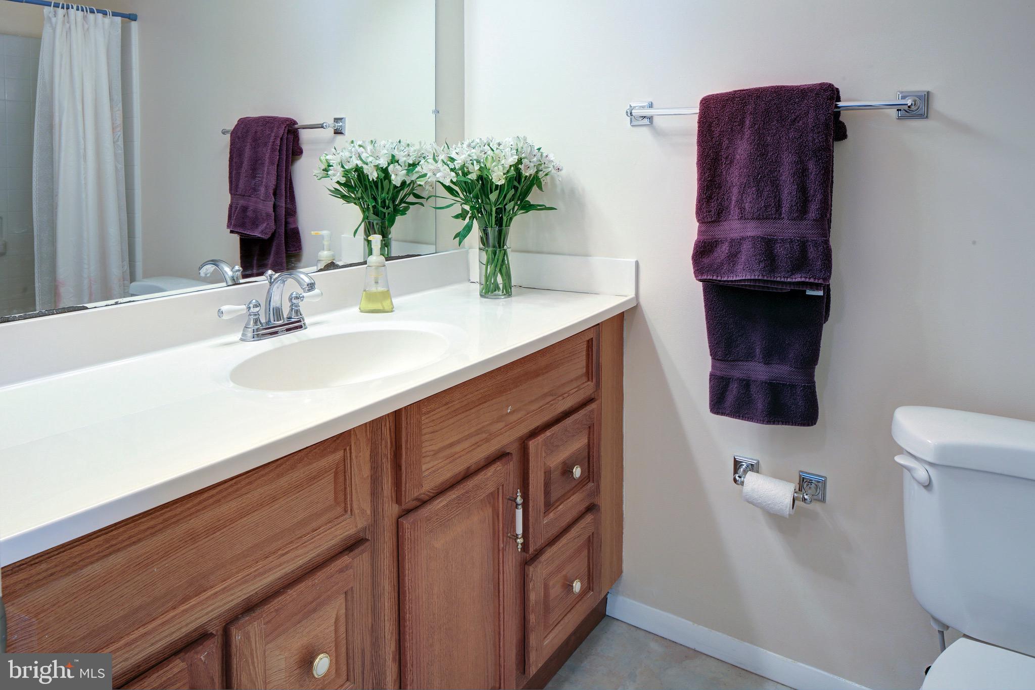 THE PROVINCES - Residential