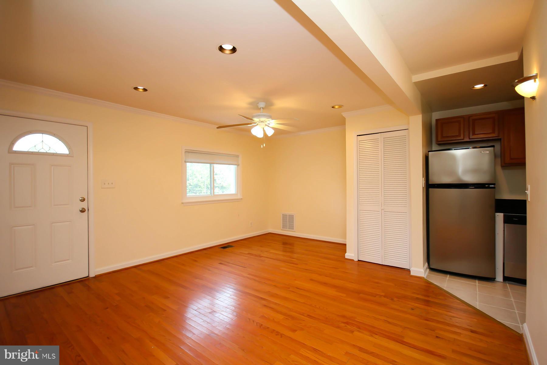 ASHTON HEIGHTS - Residential Lease