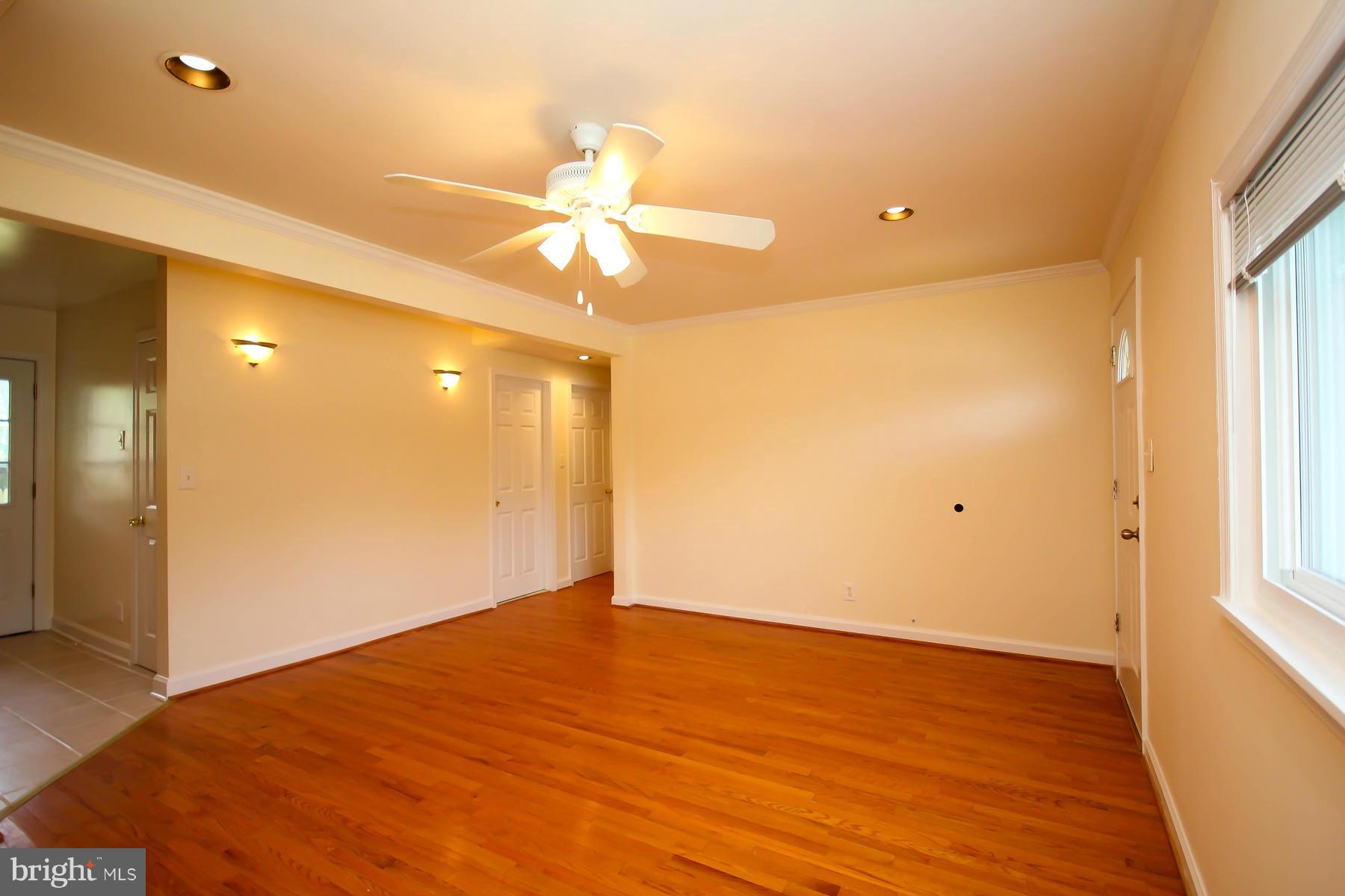 ASHTON HEIGHTS - Residential Lease
