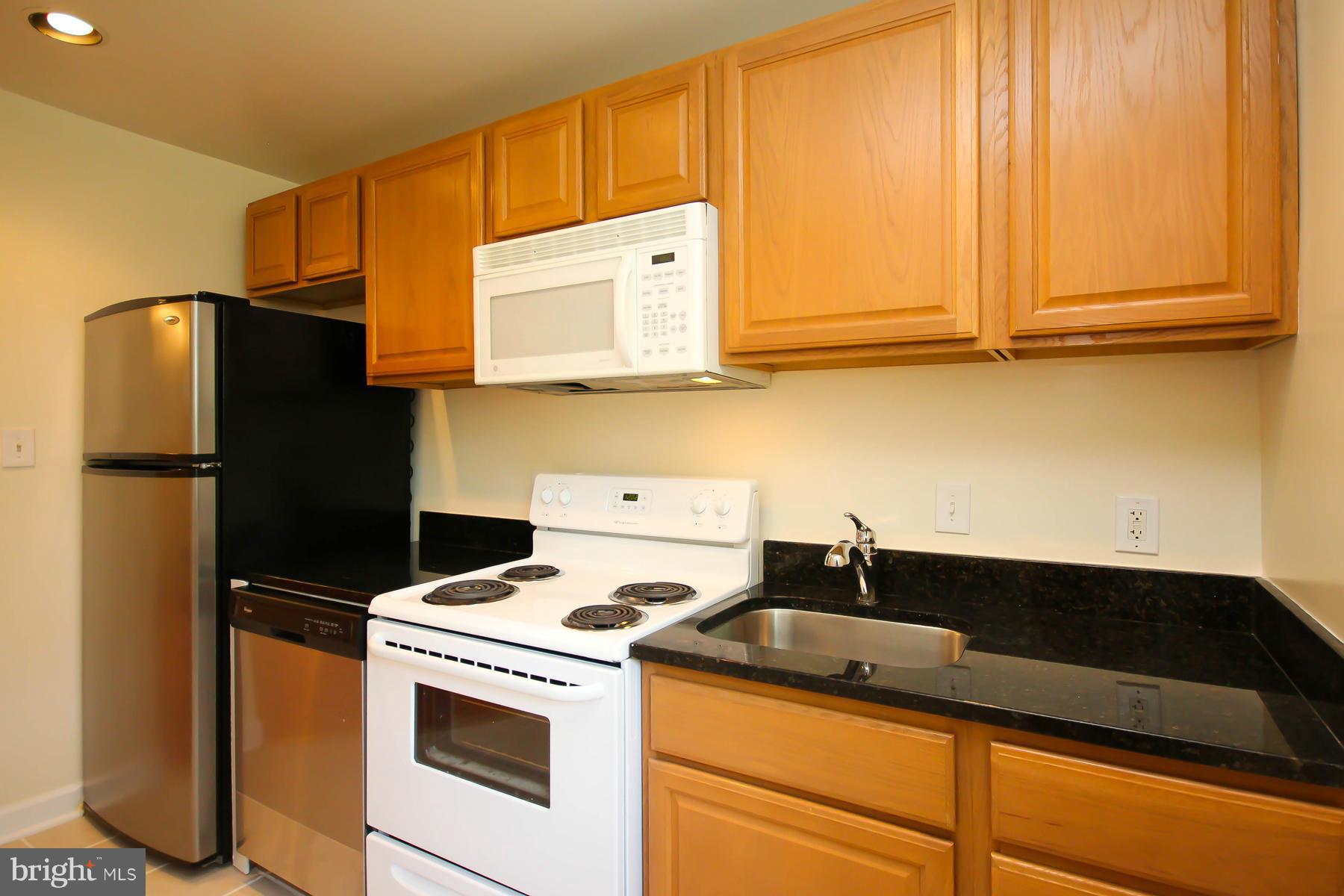 ASHTON HEIGHTS - Residential Lease