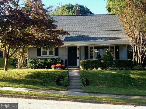 Photo of 79 2nd Avenue, PHOENIXVILLE, PA 19460 (MLS # PACT2110560)
