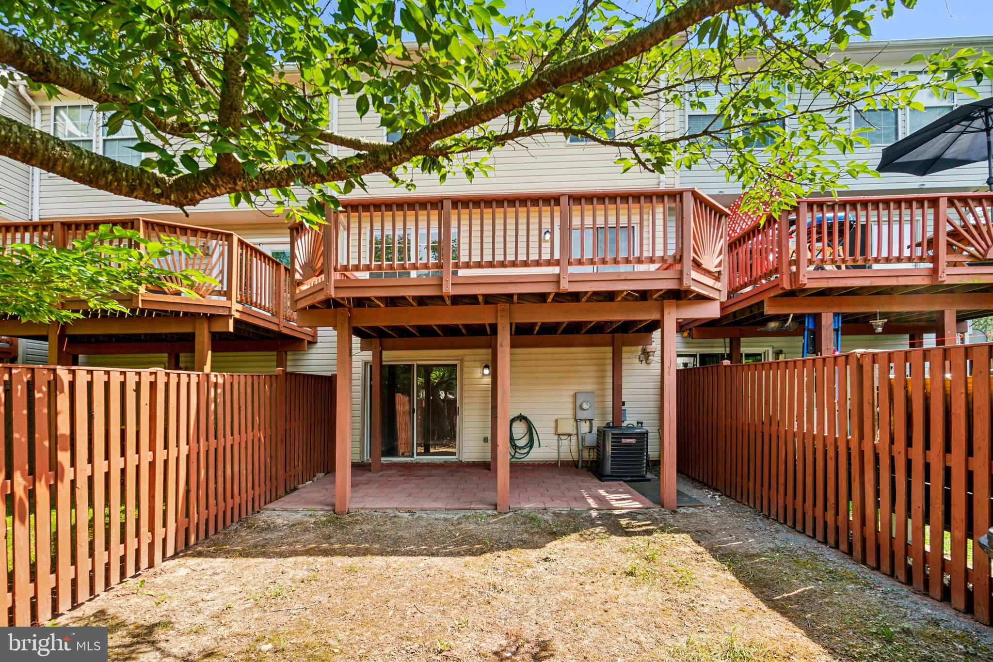 KINGS GRANT - Residential