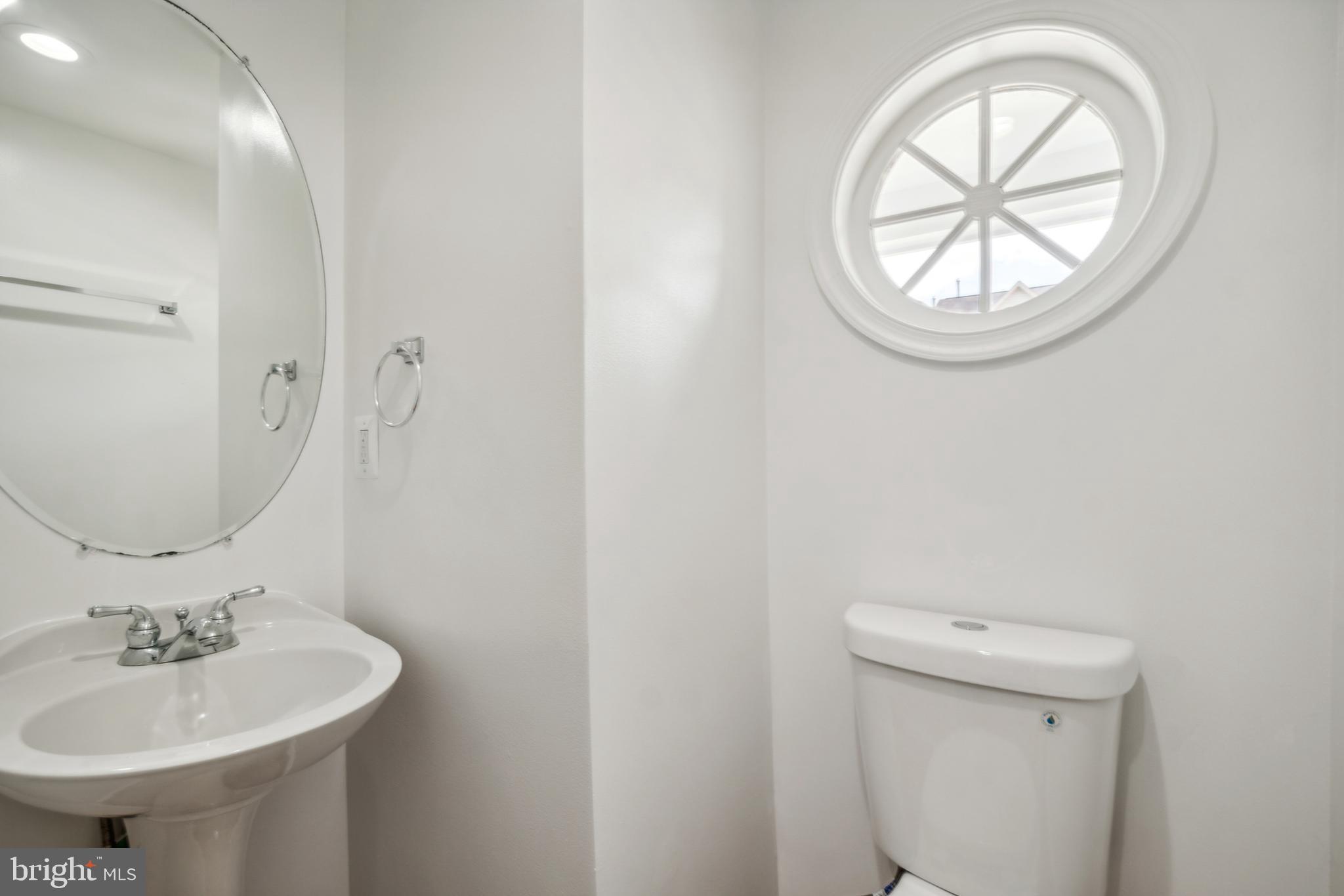 KINGS GRANT - Residential