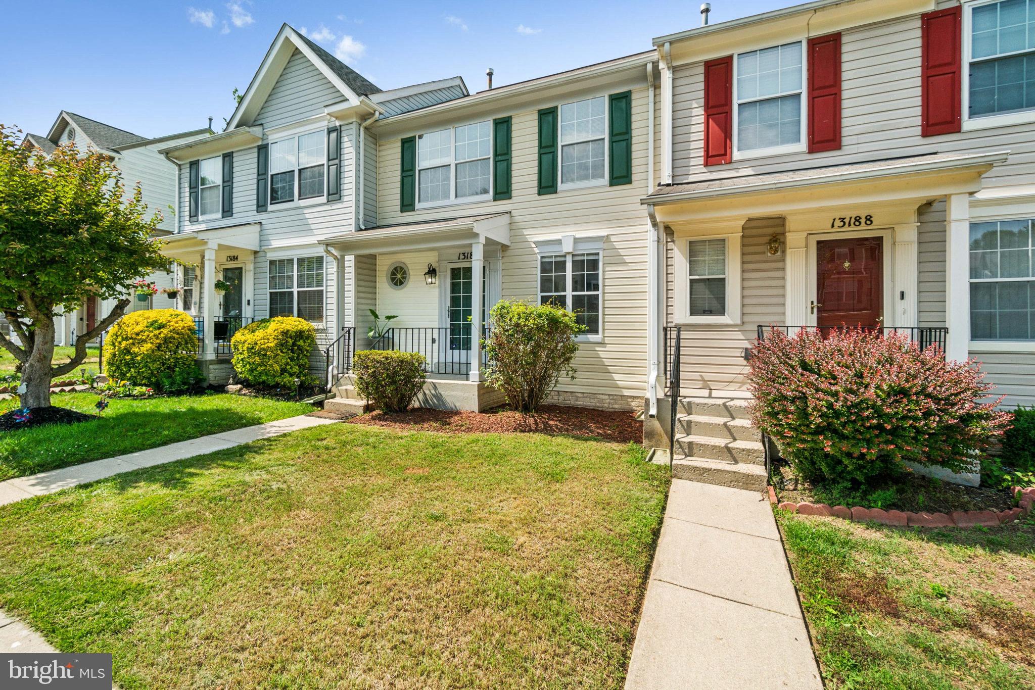 KINGS GRANT - Residential