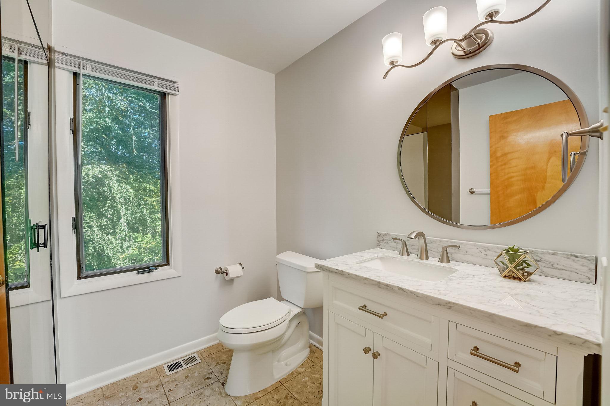 INDIAN CREEK - Residential