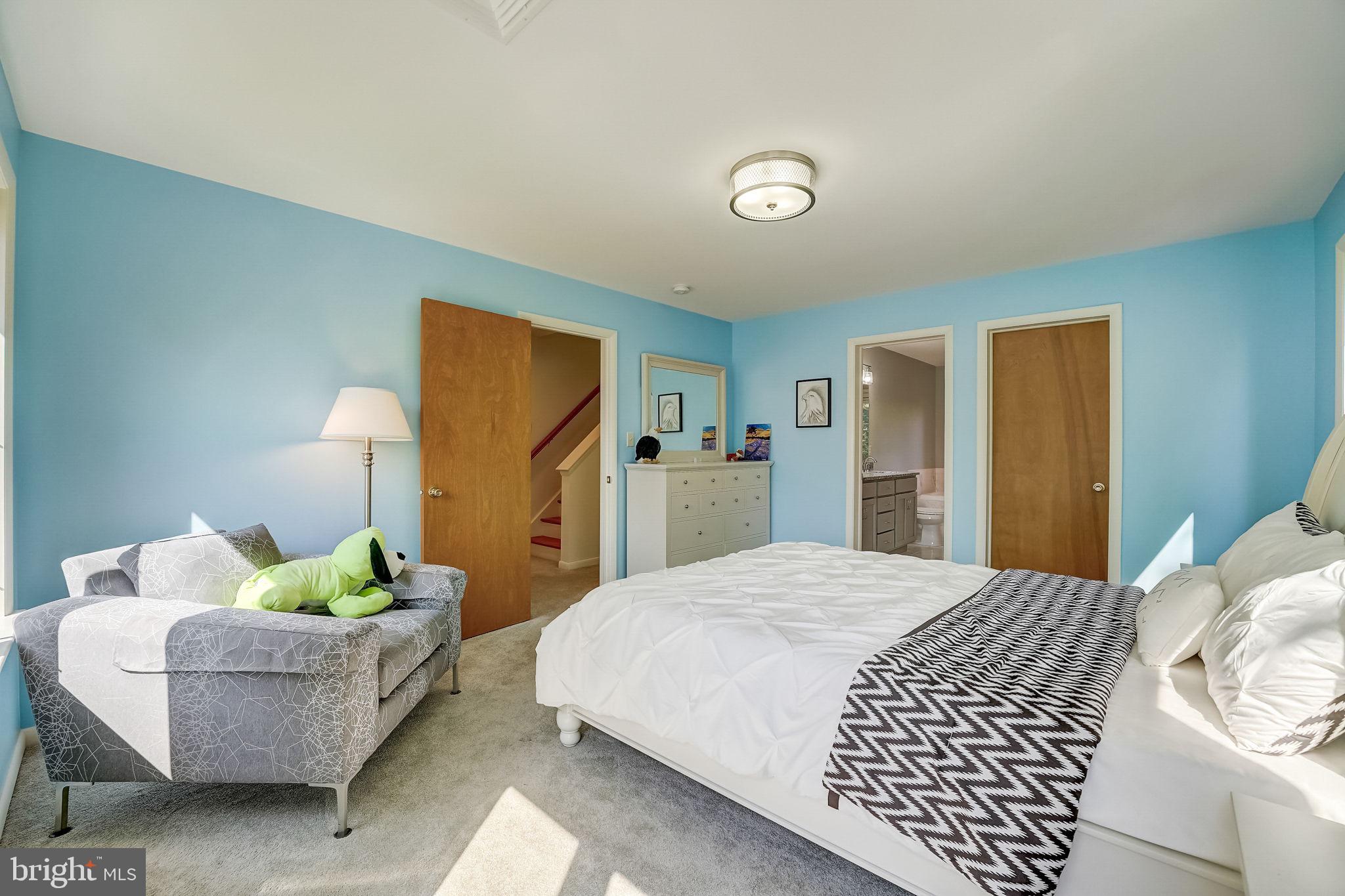 INDIAN CREEK - Residential