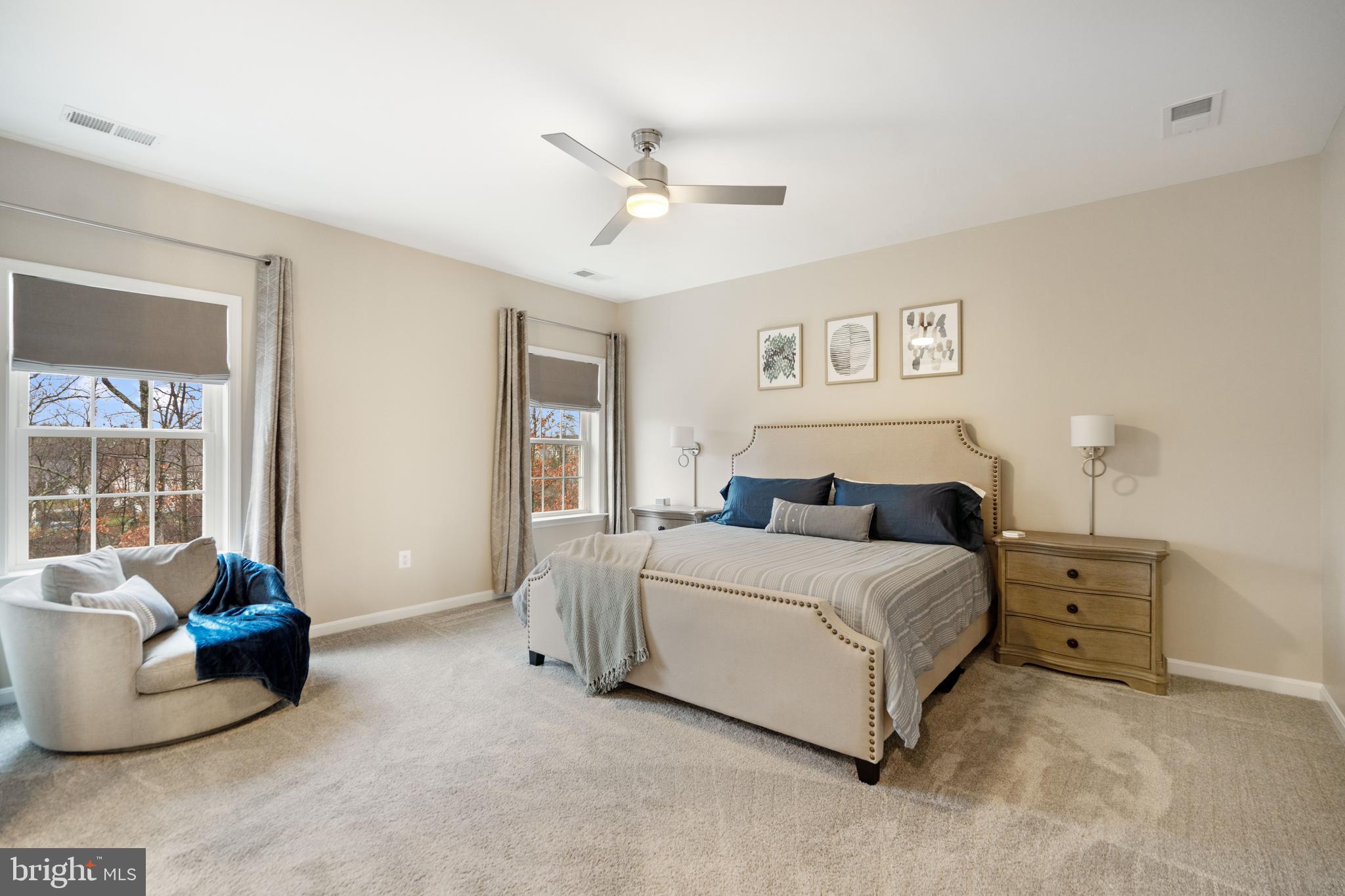 ABRAMS POINTE - Residential