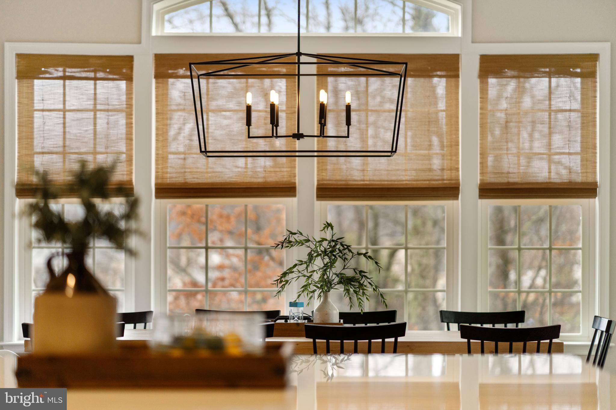 ABRAMS POINTE - Residential